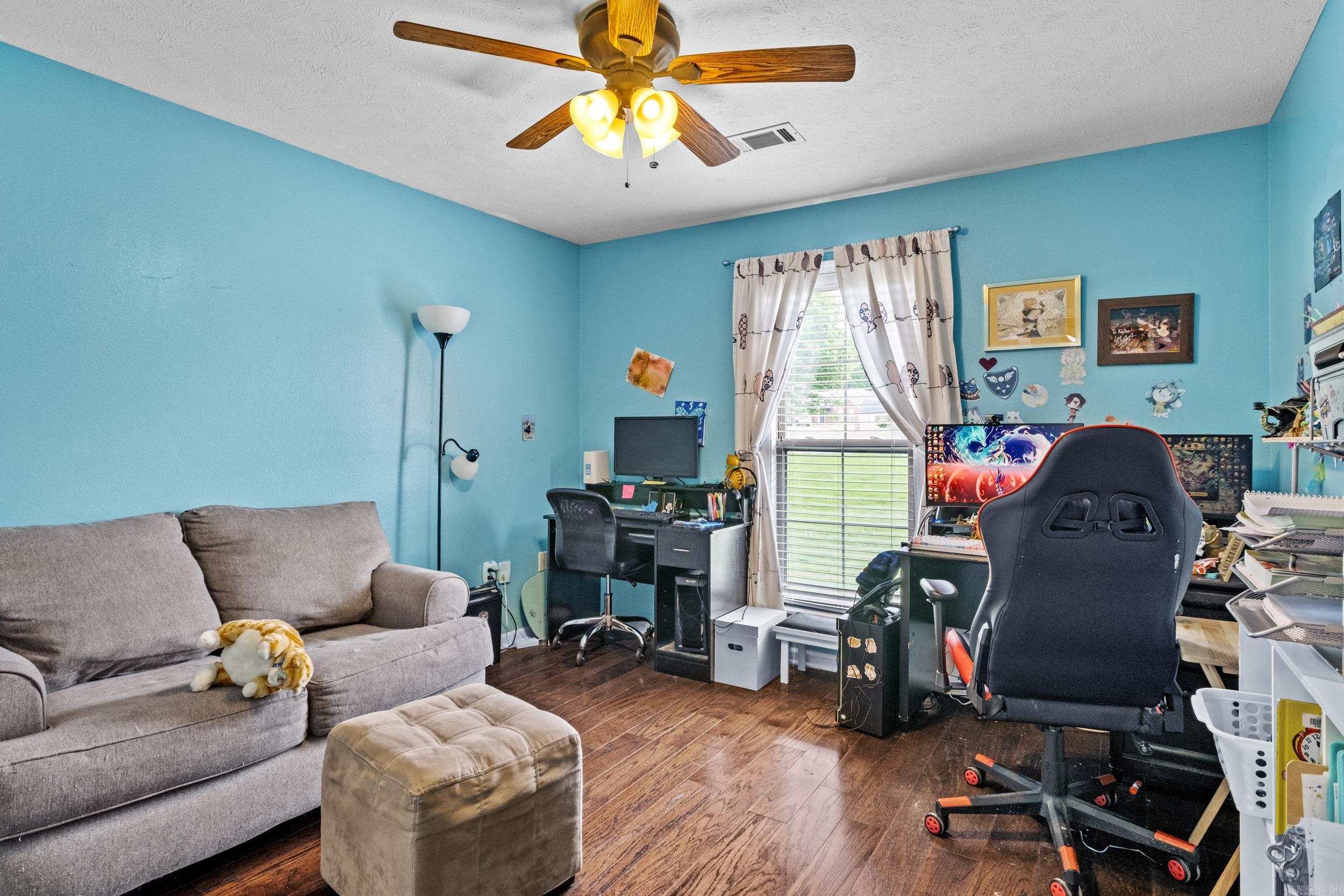 6  Zadie  Searcy, AR