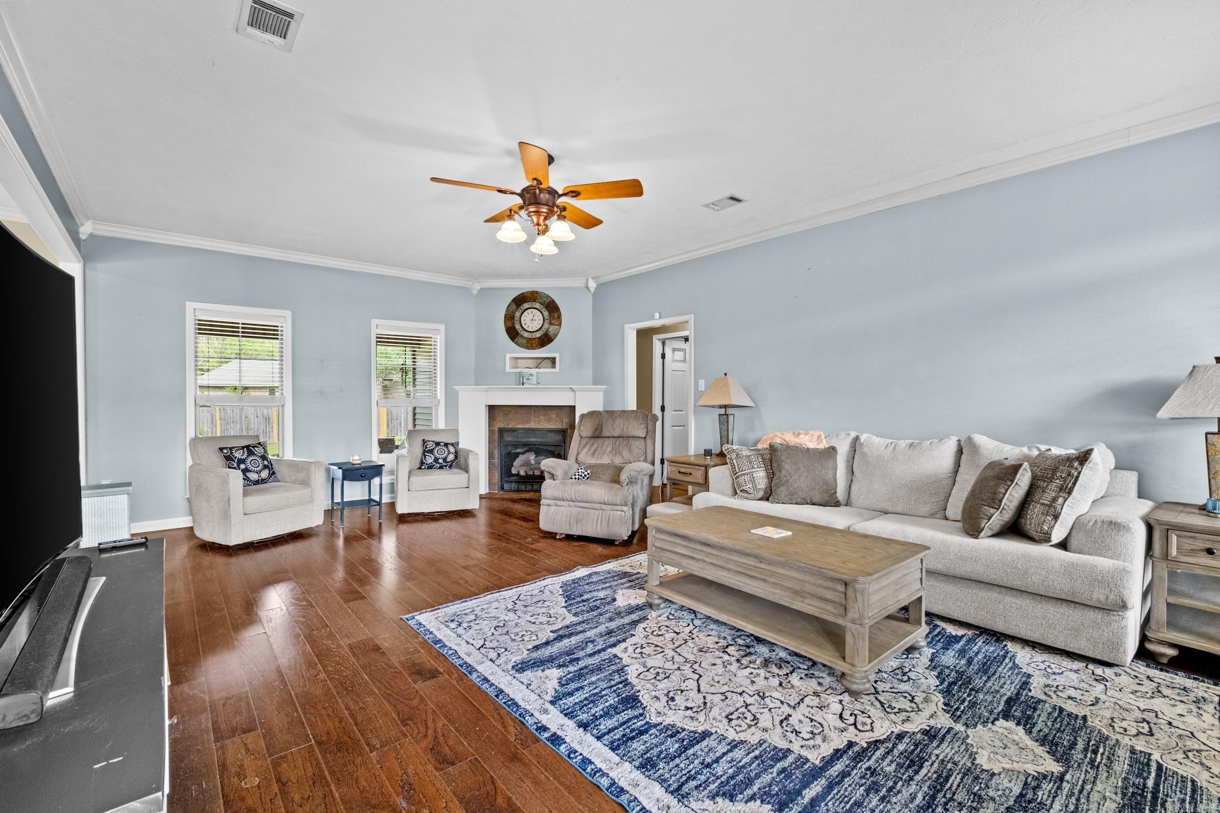 6  Zadie  Searcy, AR