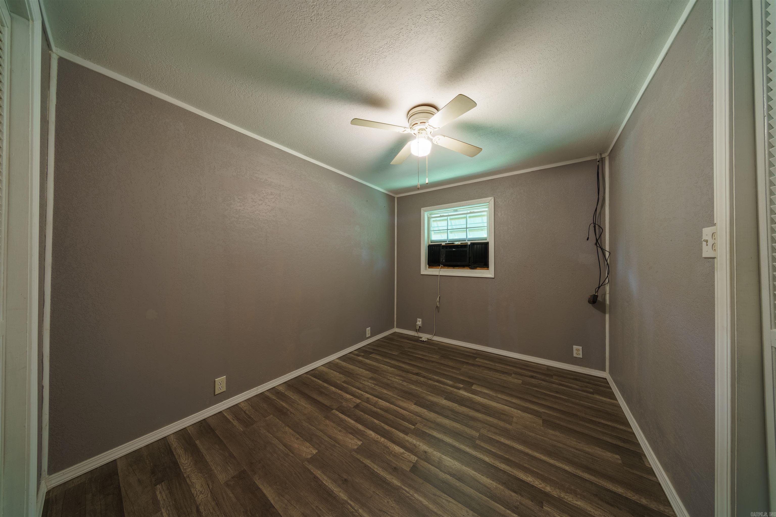 270  Dry Bone Rd  Ash Flat, AR