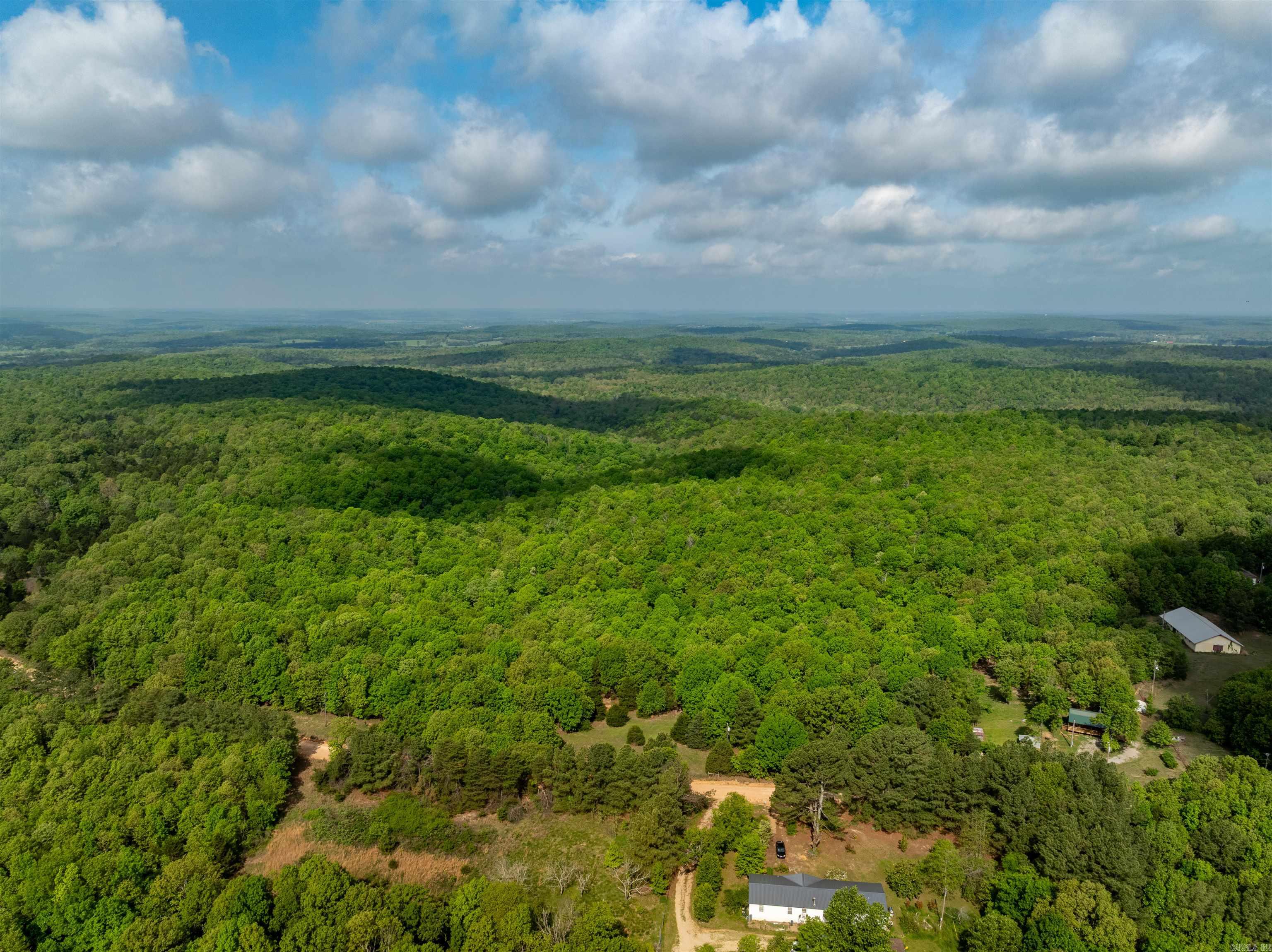 270  Dry Bone Rd  Ash Flat, AR