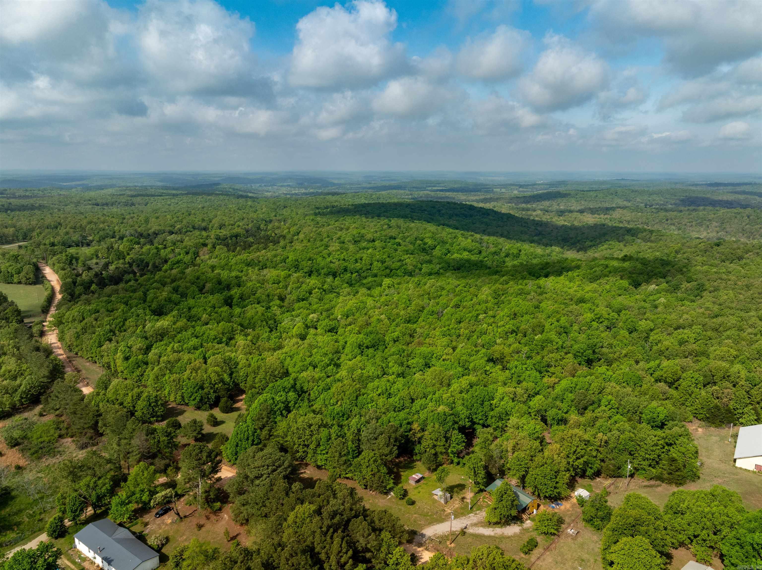 270  Dry Bone Rd  Ash Flat, AR