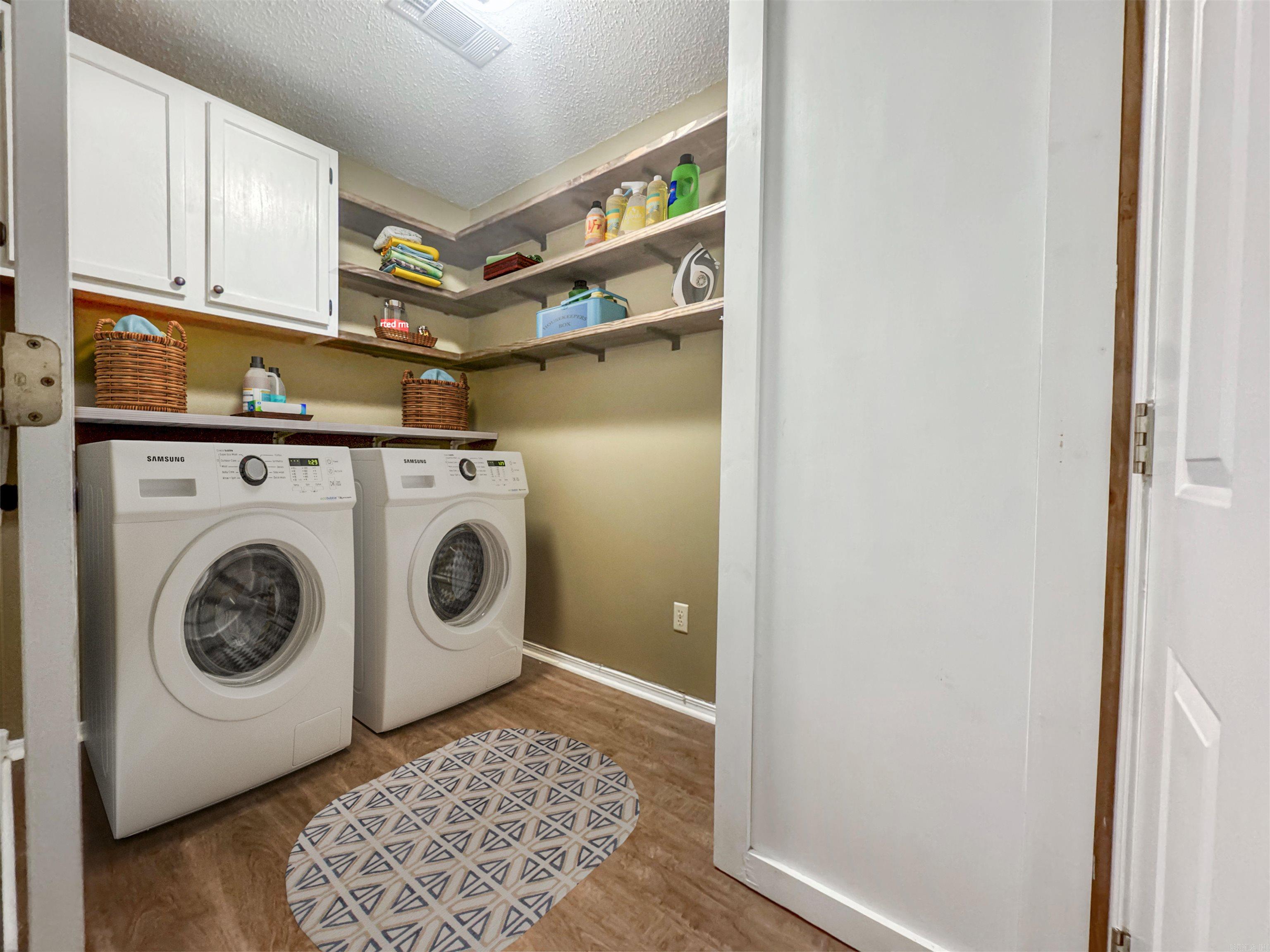 3320  Riverview  Russellville, AR