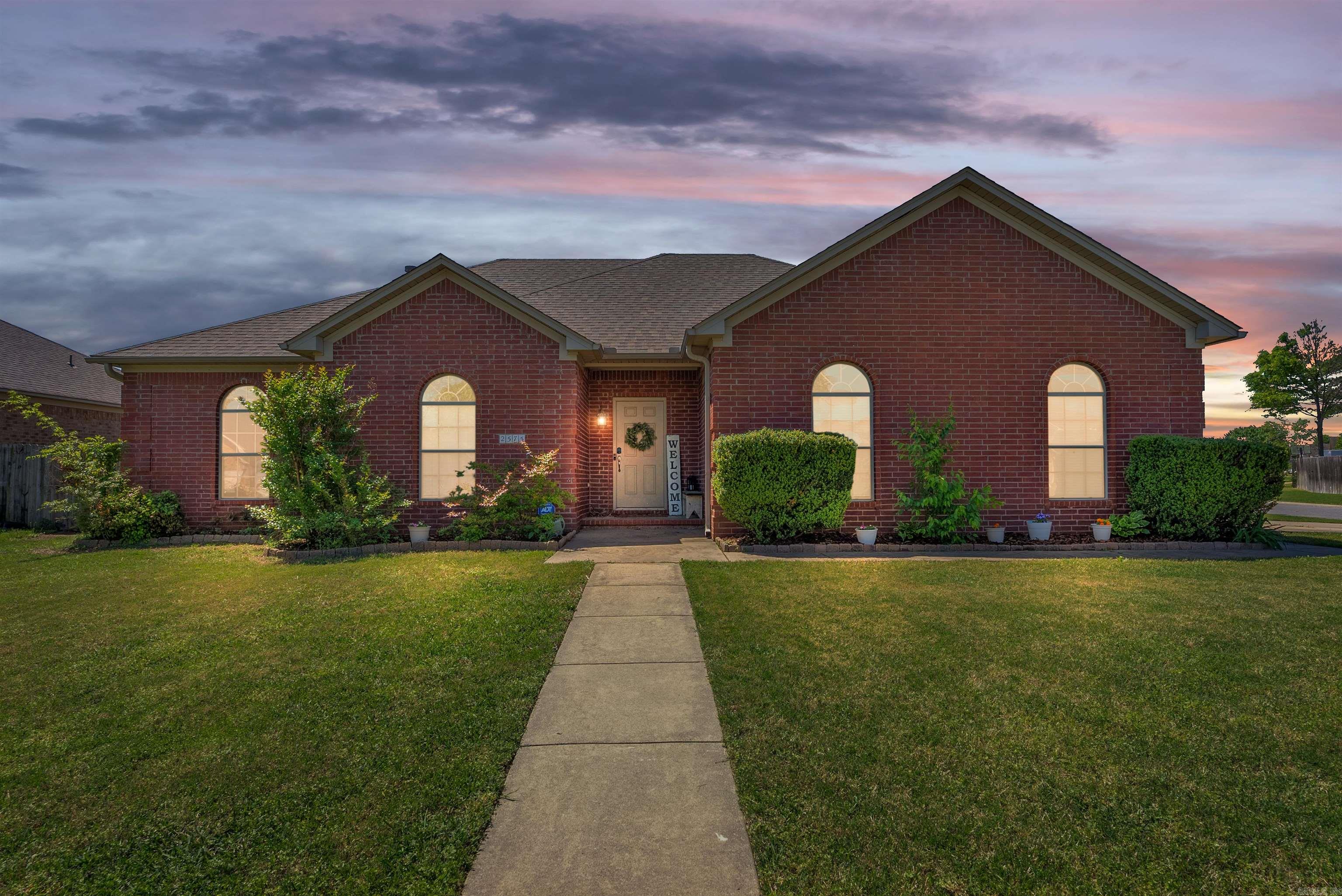 2575 Apple Blossom Lane Conway, AR 72034