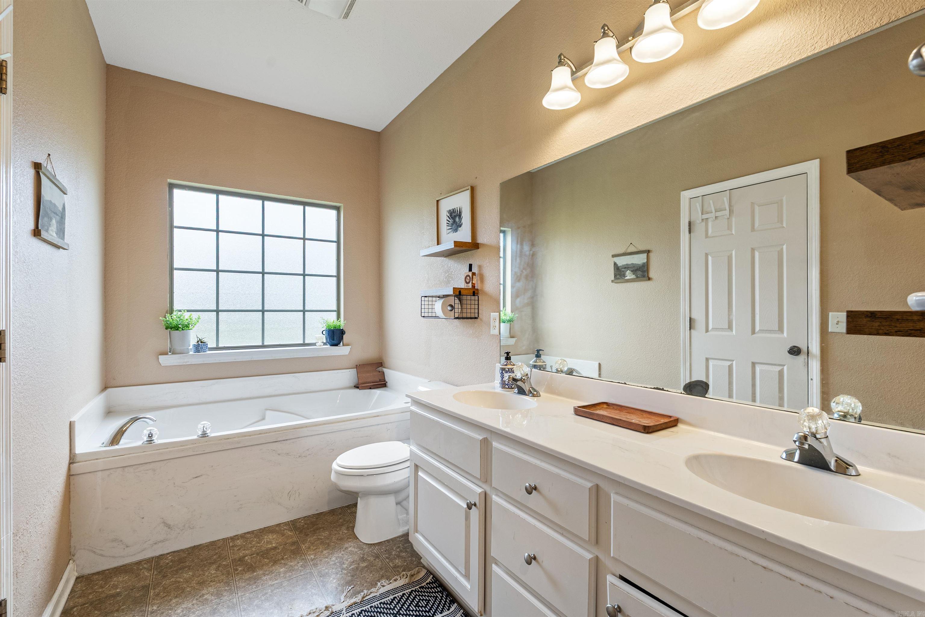 2575 Apple Blossom Lane Conway, AR 72034