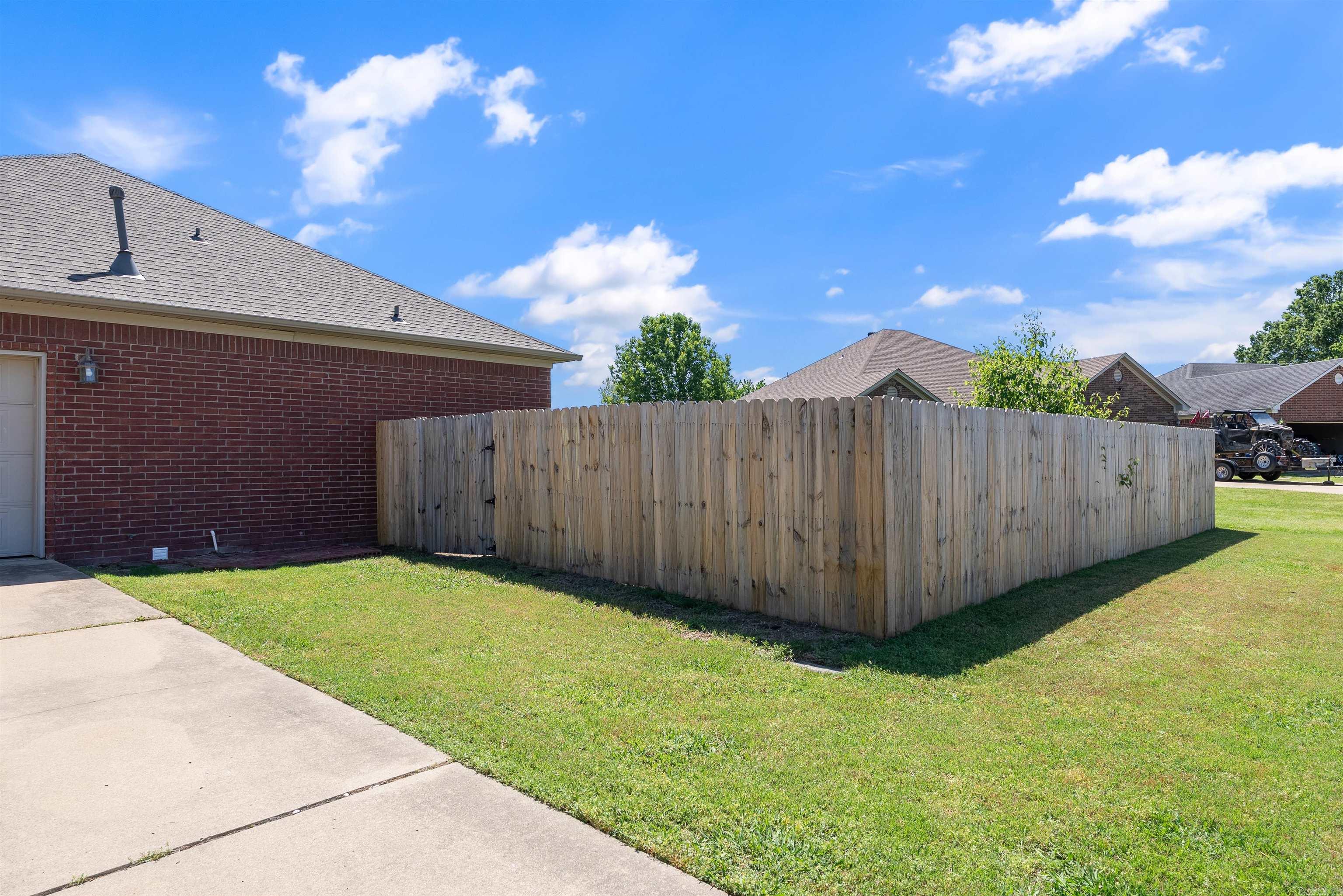 2575 Apple Blossom Lane Conway, AR 72034