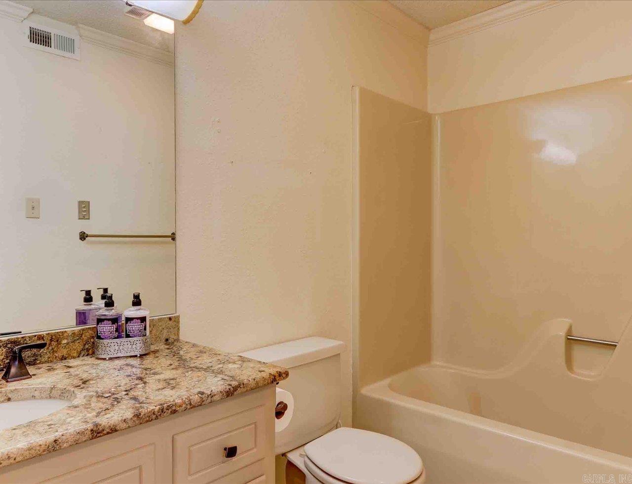 109 Indian Hills St Unit C9  Hot Springs, AR