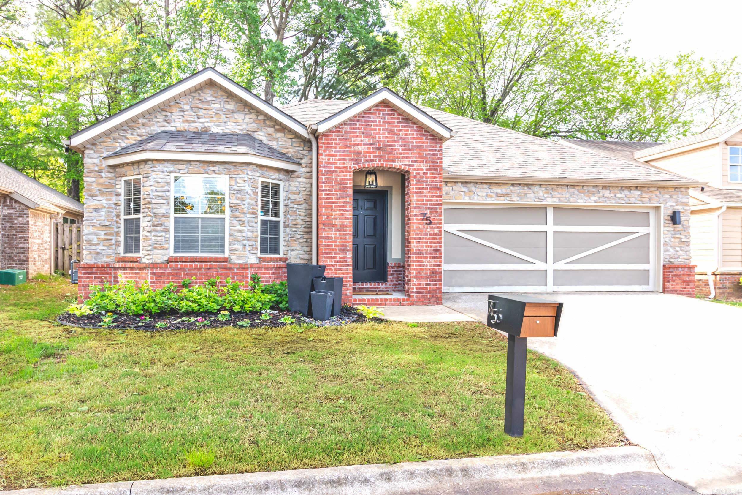 75 E Madrid  Fayetteville, AR