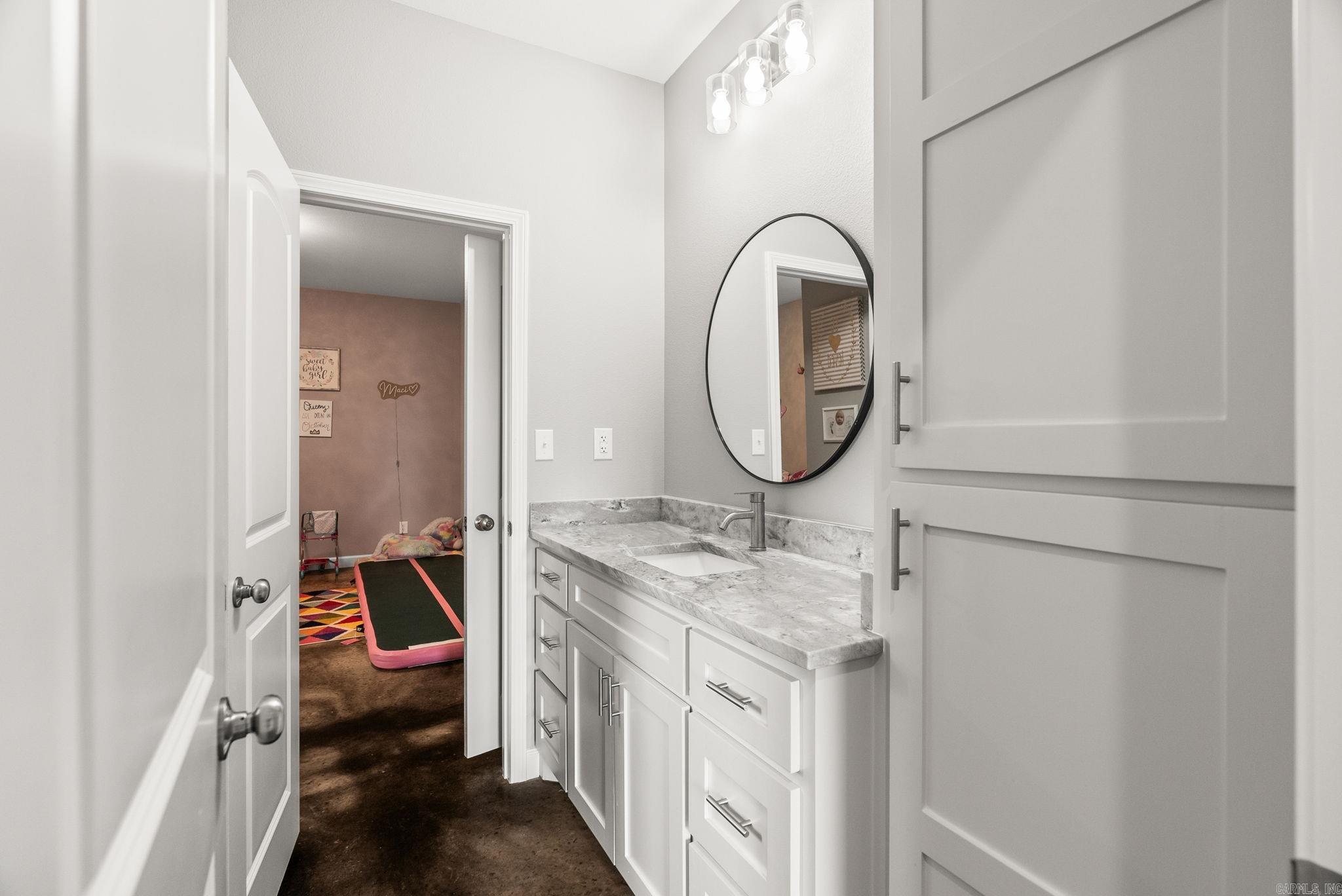 23  Taryn Trail  Greenbrier, AR