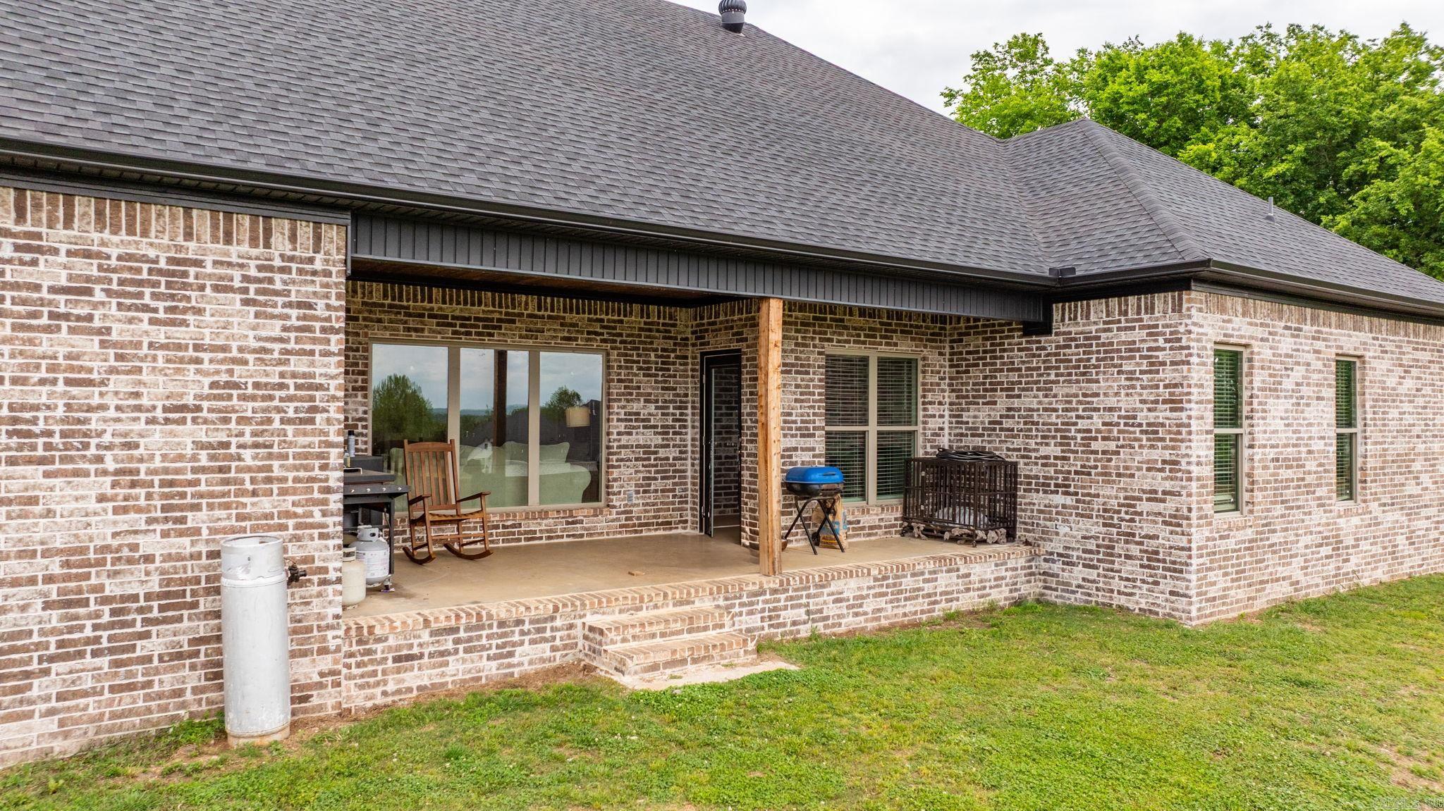 23  Taryn Trail  Greenbrier, AR