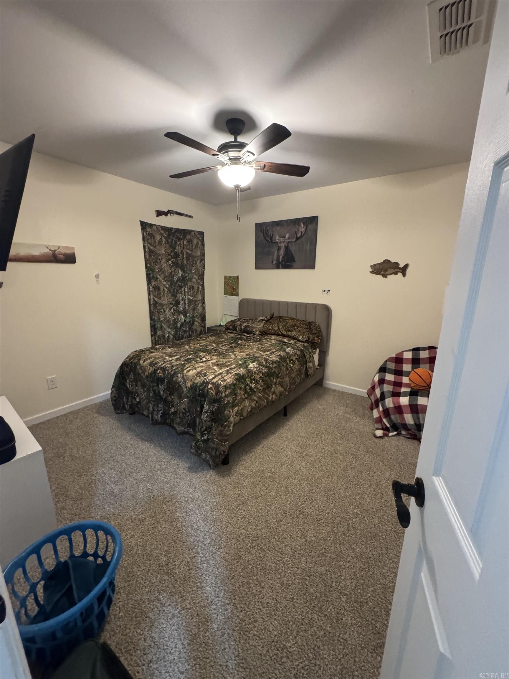 27265  Neighborhood  Hensley, AR