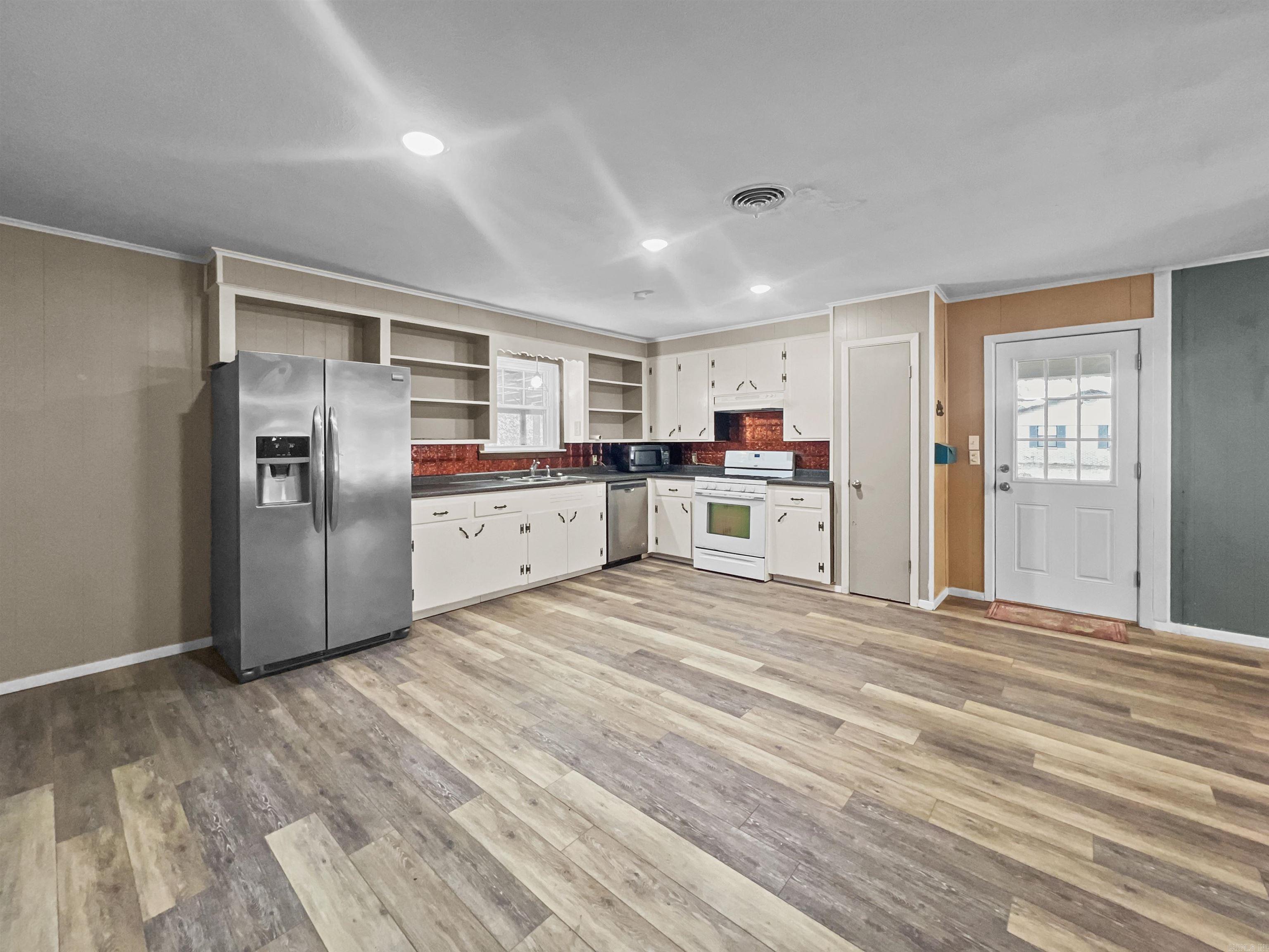 476  LR 28  Foreman, AR
