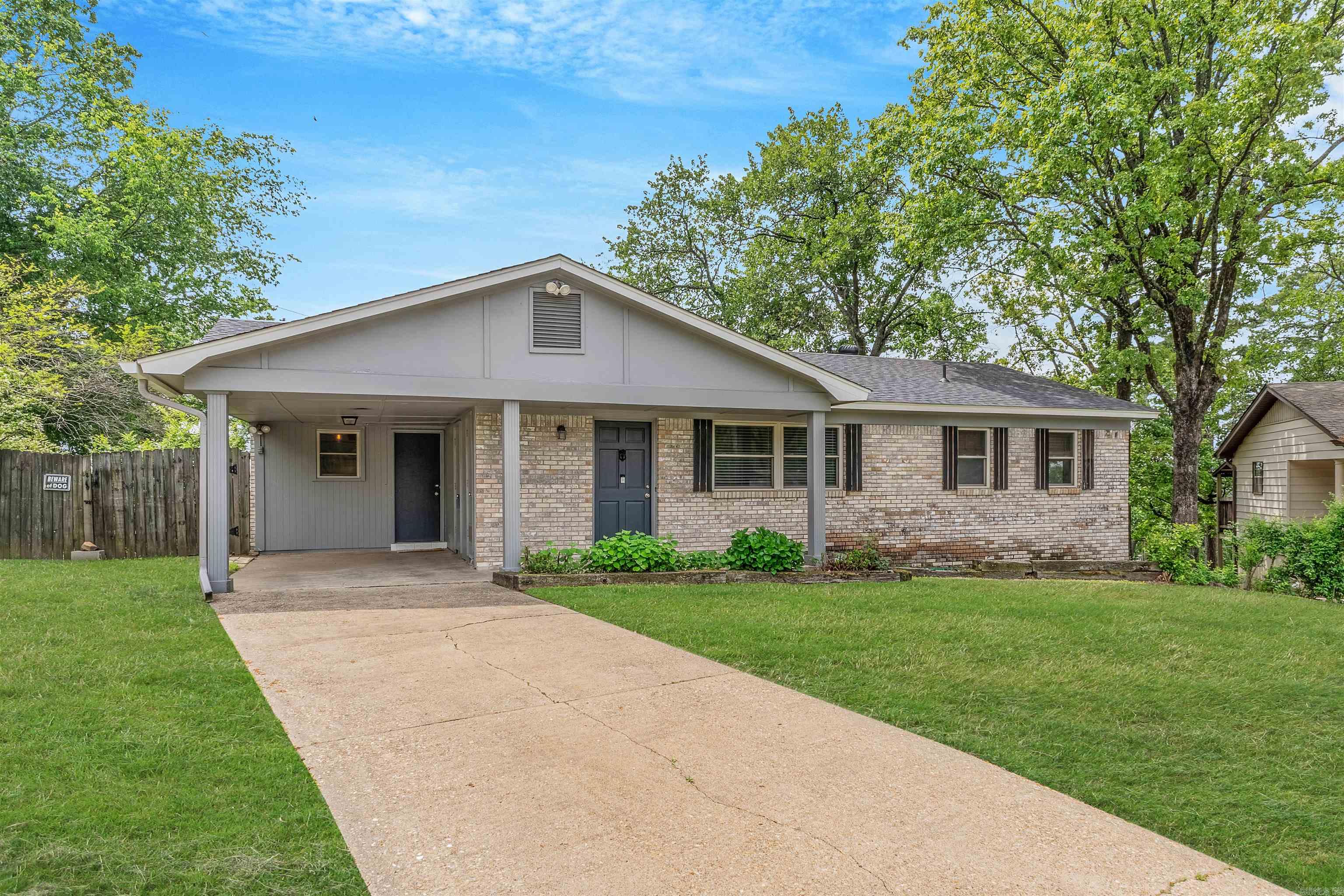 9  Catalina  Little Rock, AR