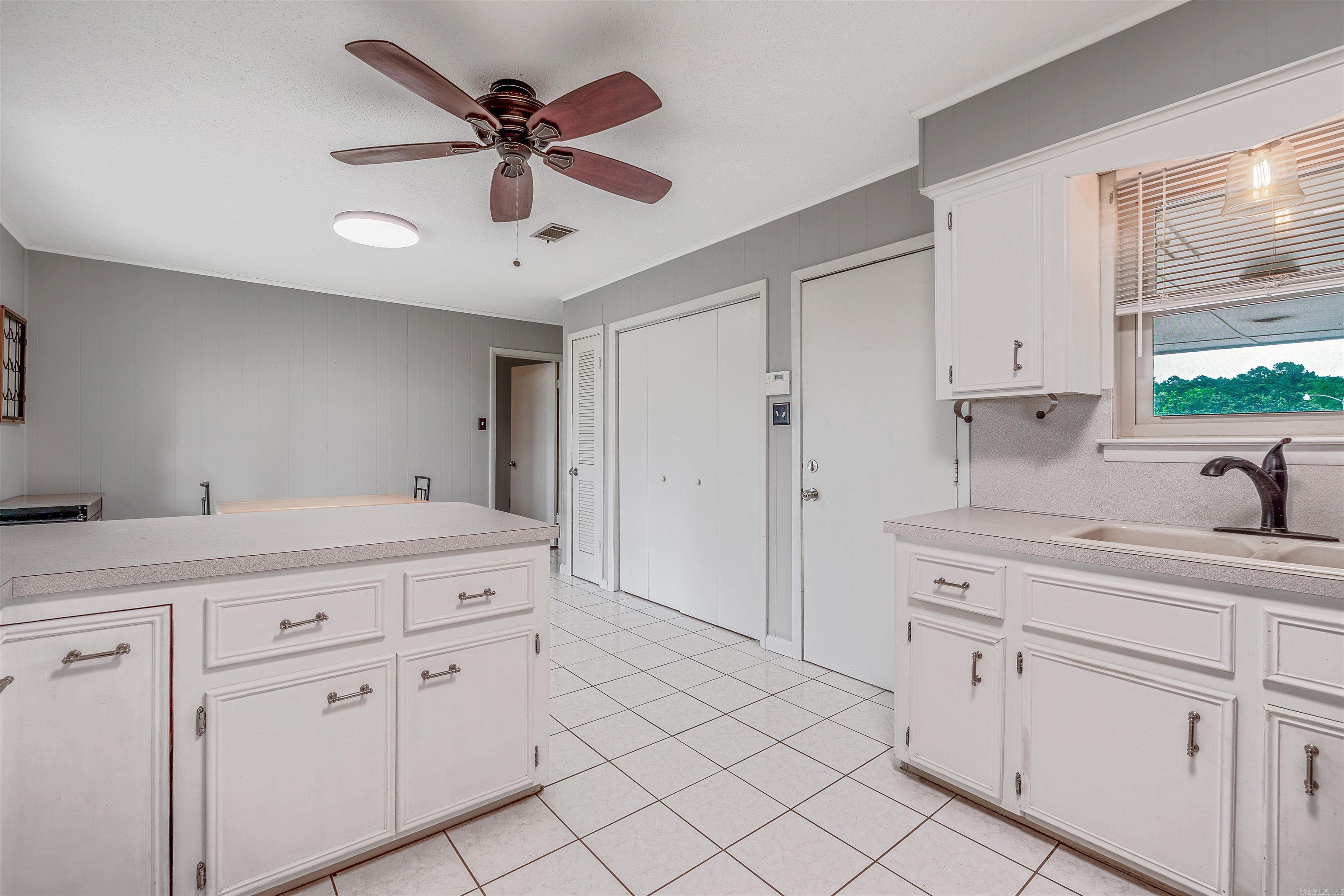 9  Catalina  Little Rock, AR