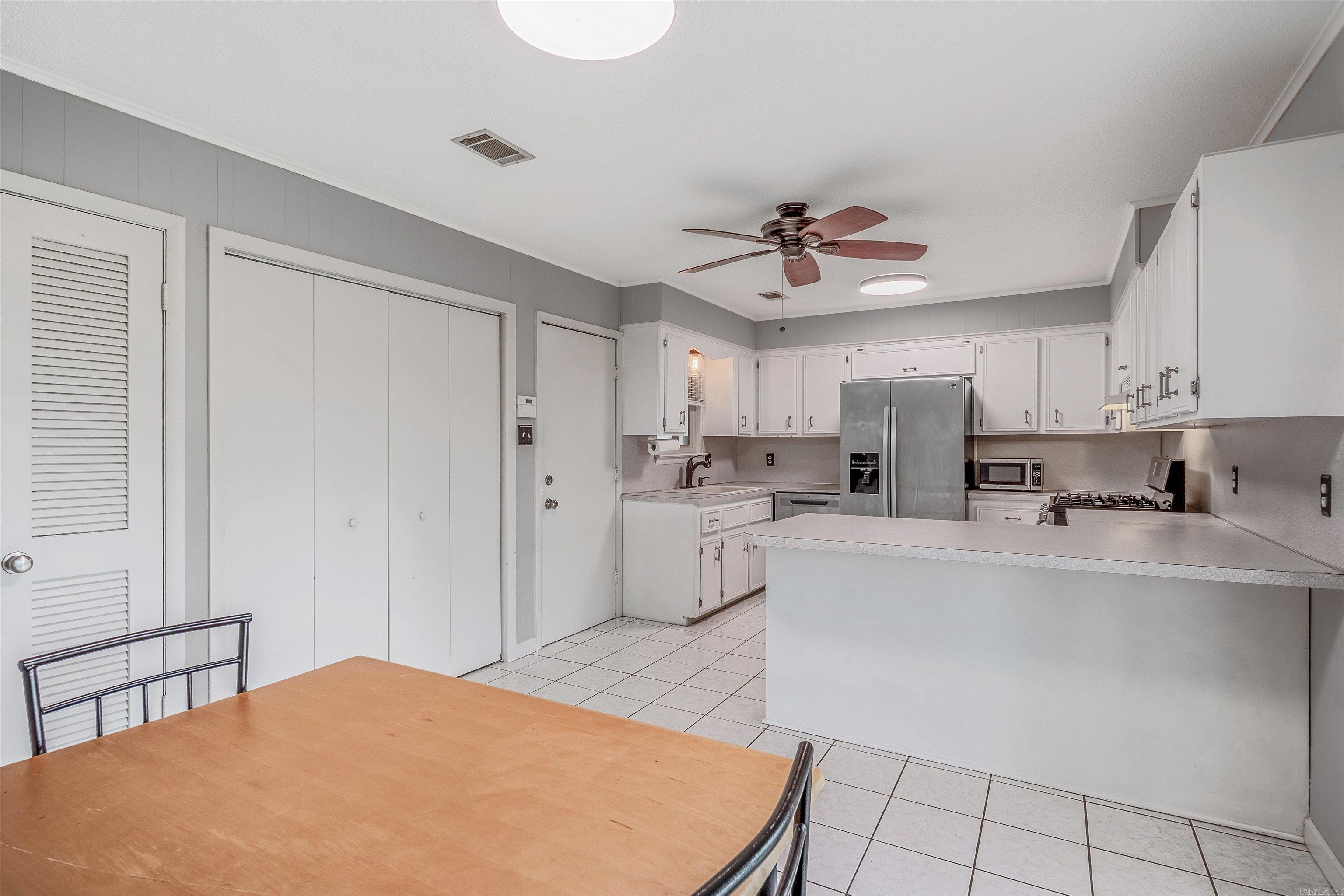 9  Catalina  Little Rock, AR