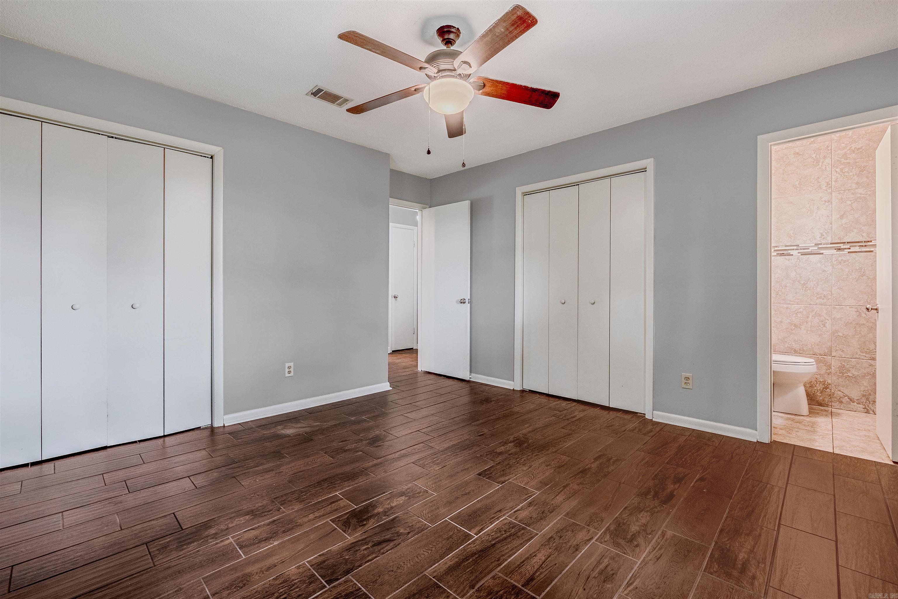 9  Catalina  Little Rock, AR