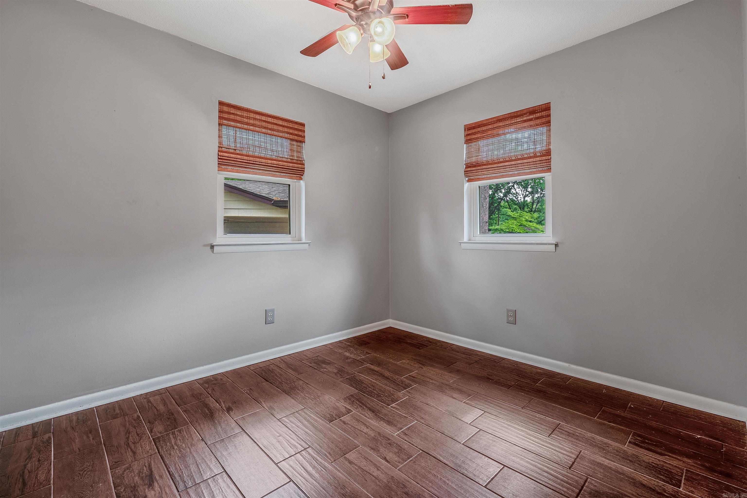 9  Catalina  Little Rock, AR
