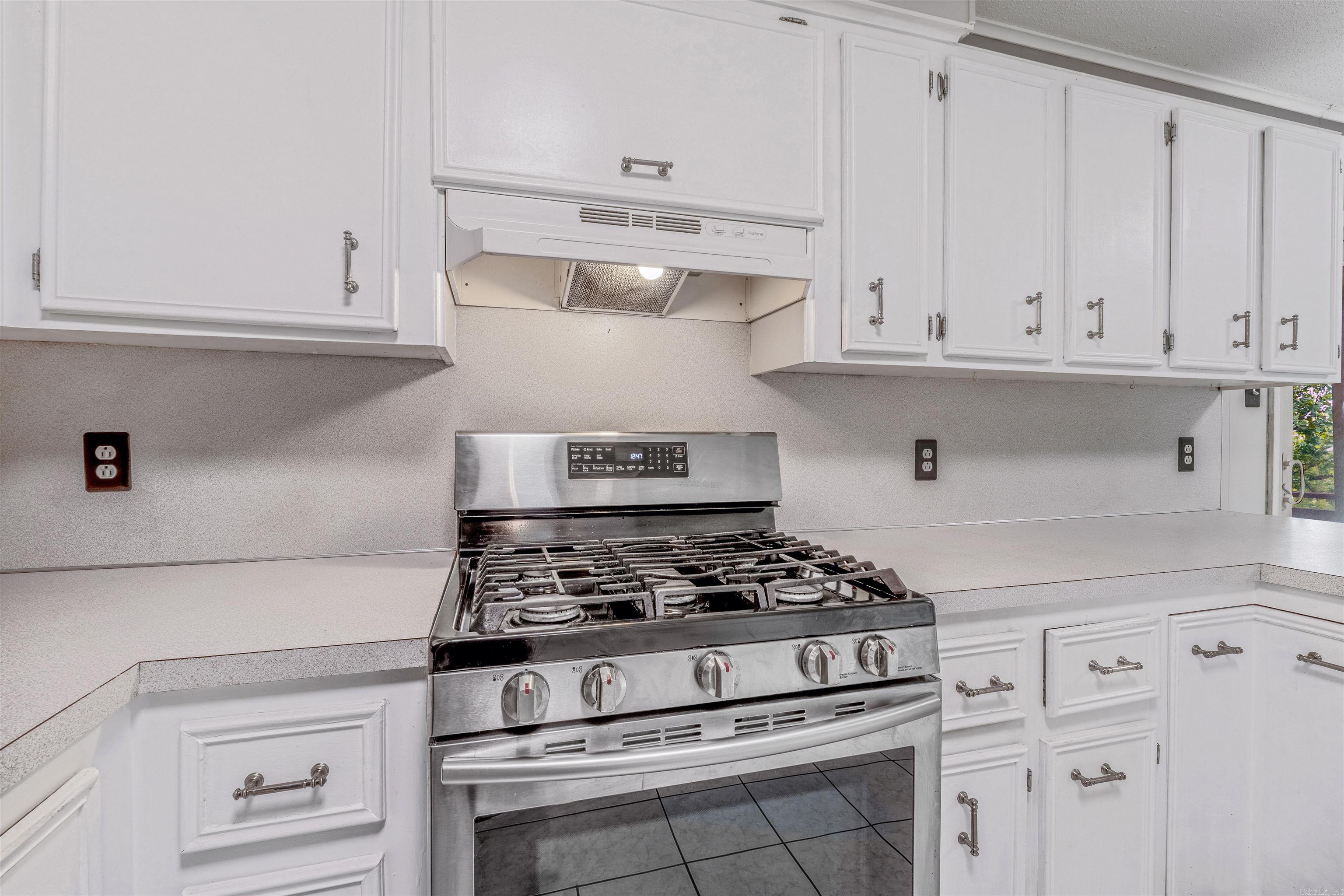 9  Catalina  Little Rock, AR