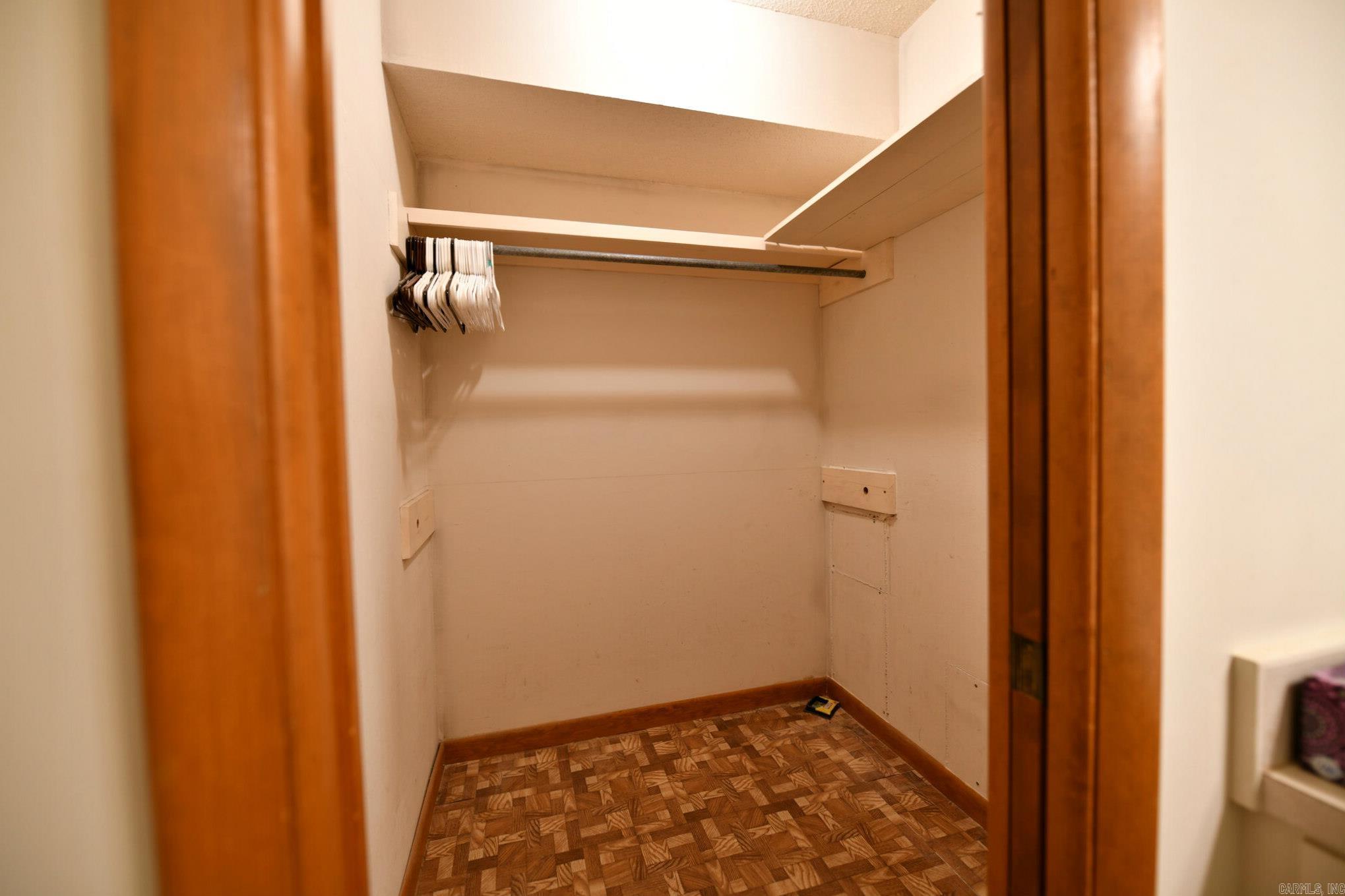 120 Paw Lane Mena, AR 71953