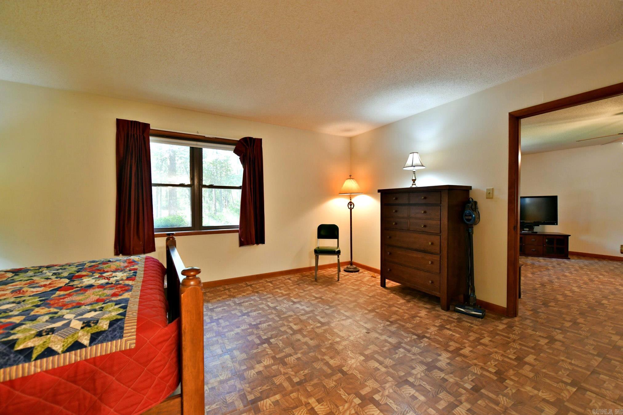 120 Paw Lane  Mena, AR