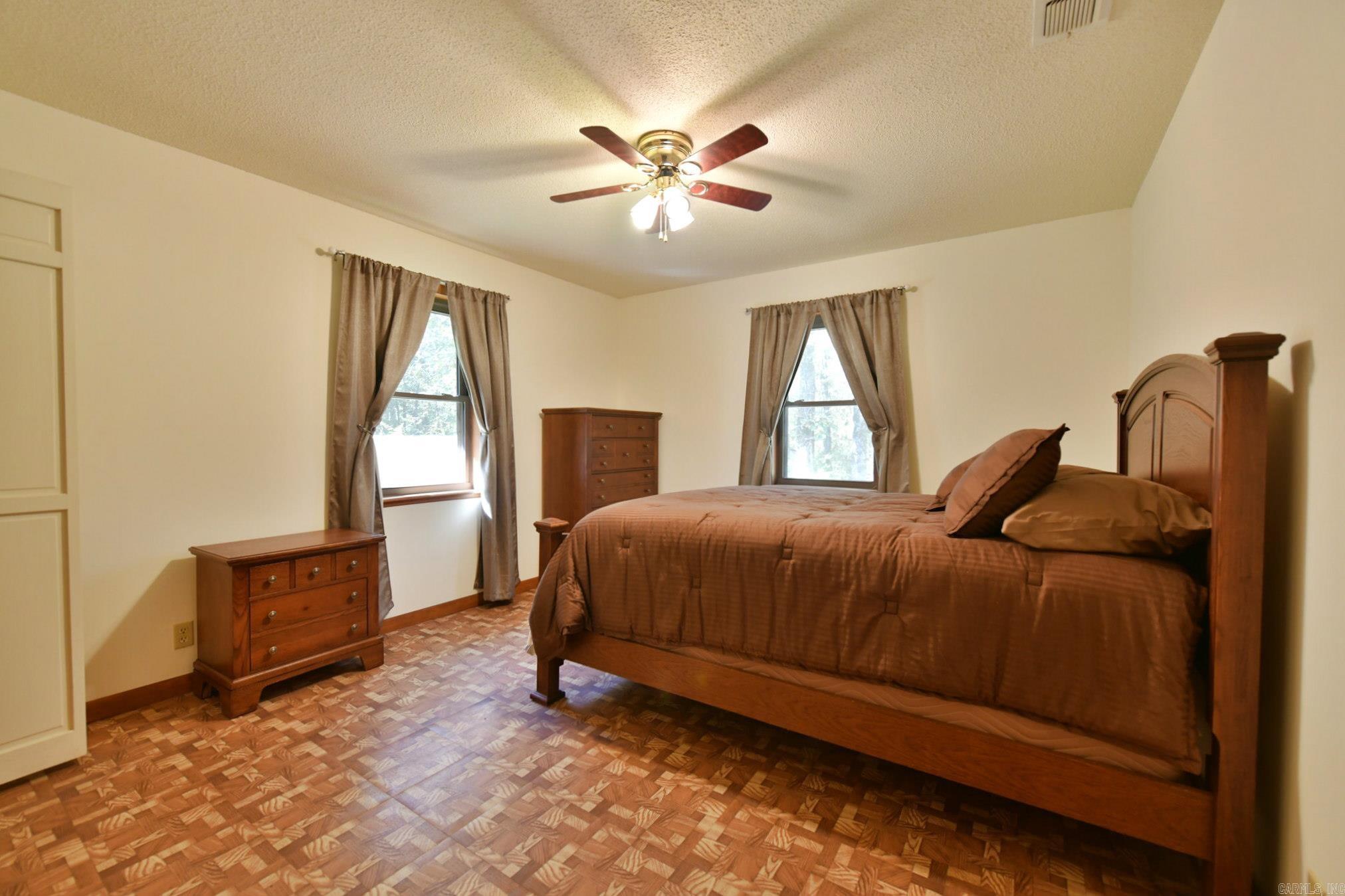 120 Paw Lane  Mena, AR