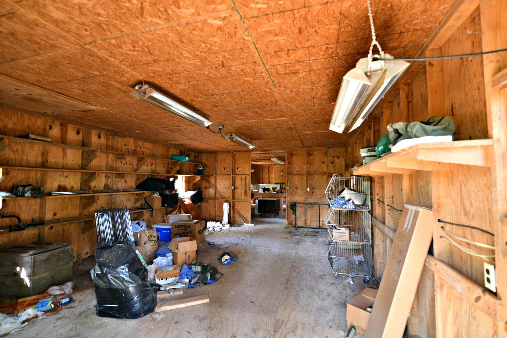 120 Paw Lane Mena, AR 71953