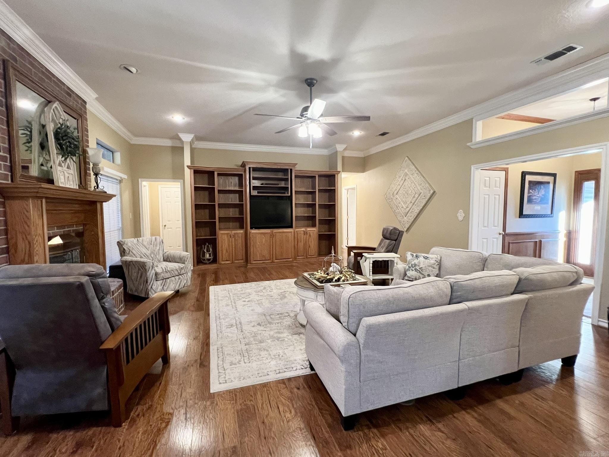 3737  GENOA RD  Texarkana, AR