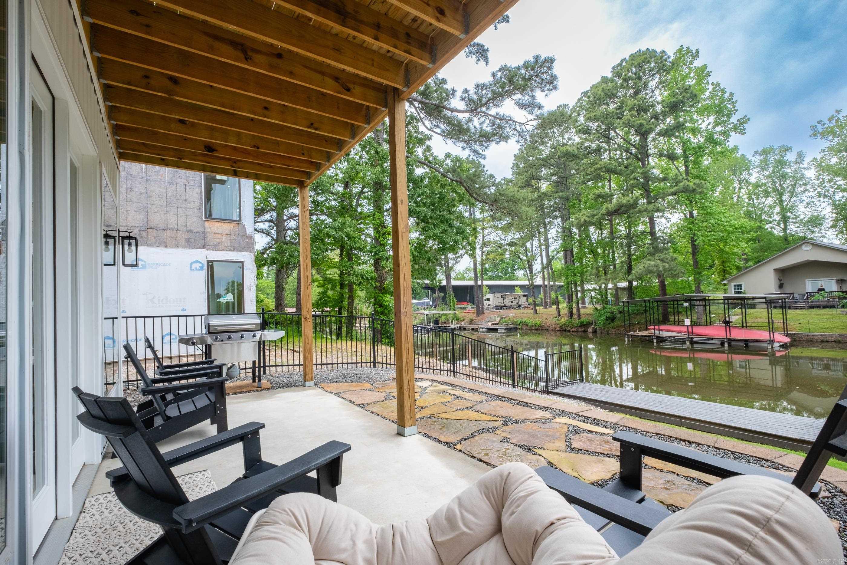 215  Long Beach Drive  Hot Springs, AR