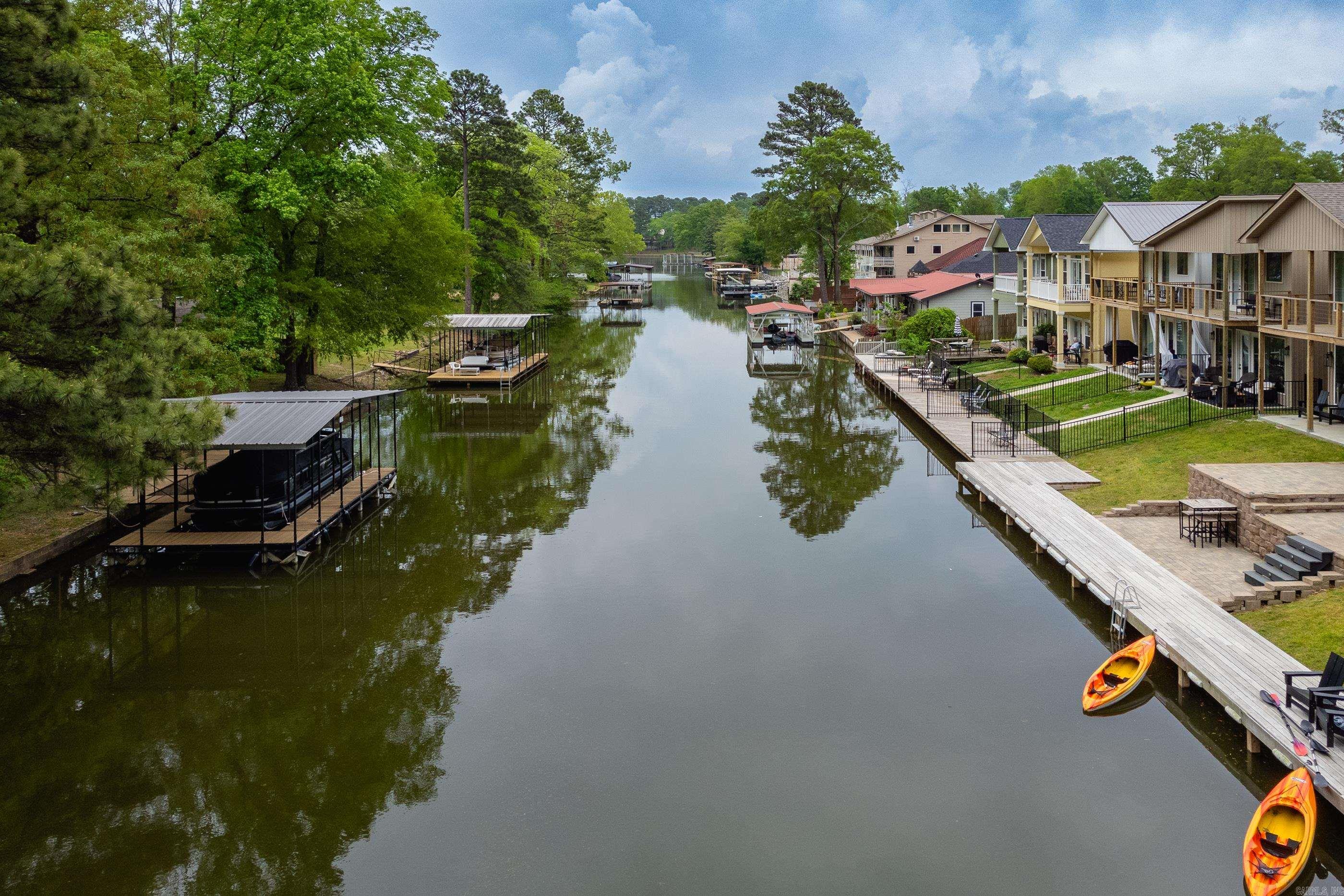 215  Long Beach Drive  Hot Springs, AR