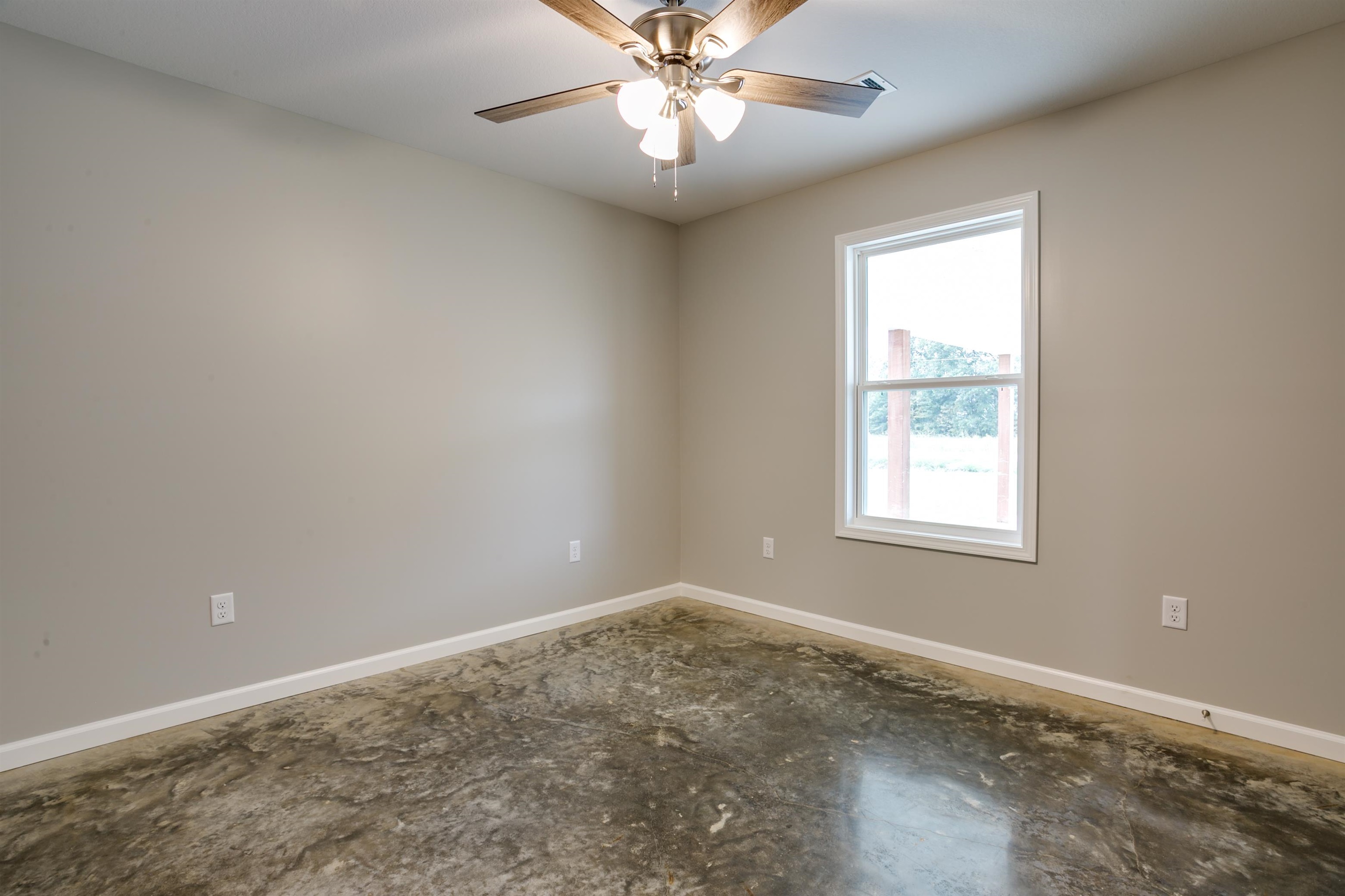 1811 SE FRONT  Hoxie, AR