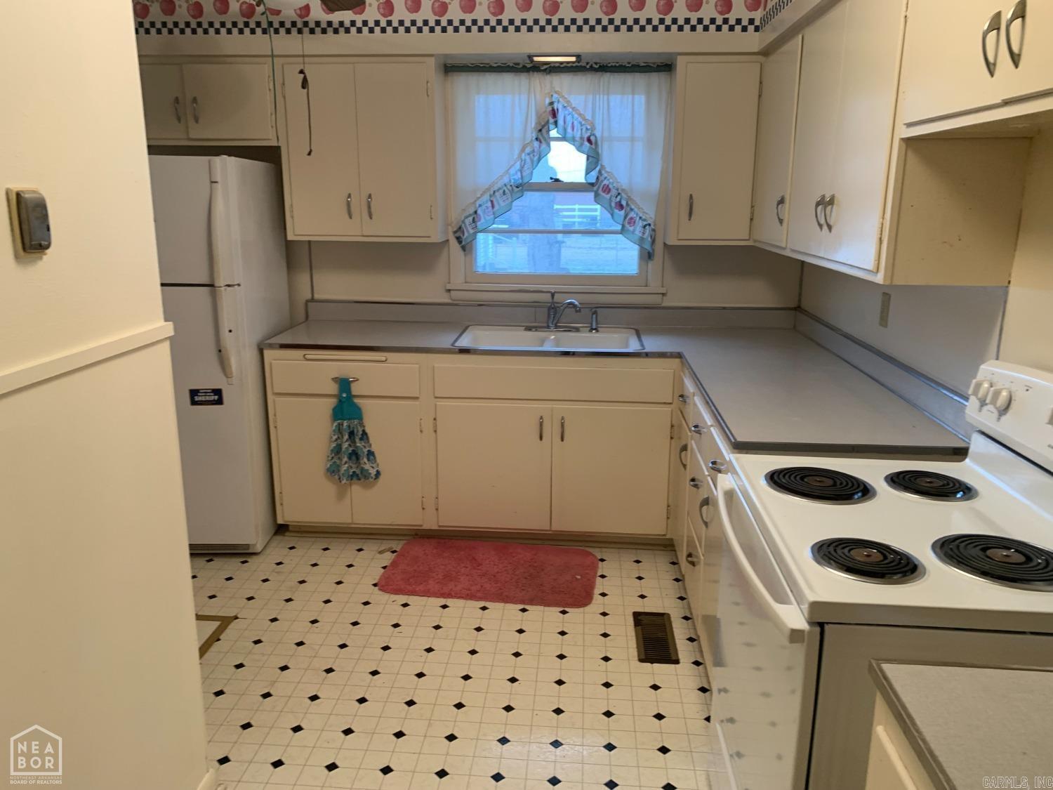 305 W 3Rd  Walnut Ridge, AR