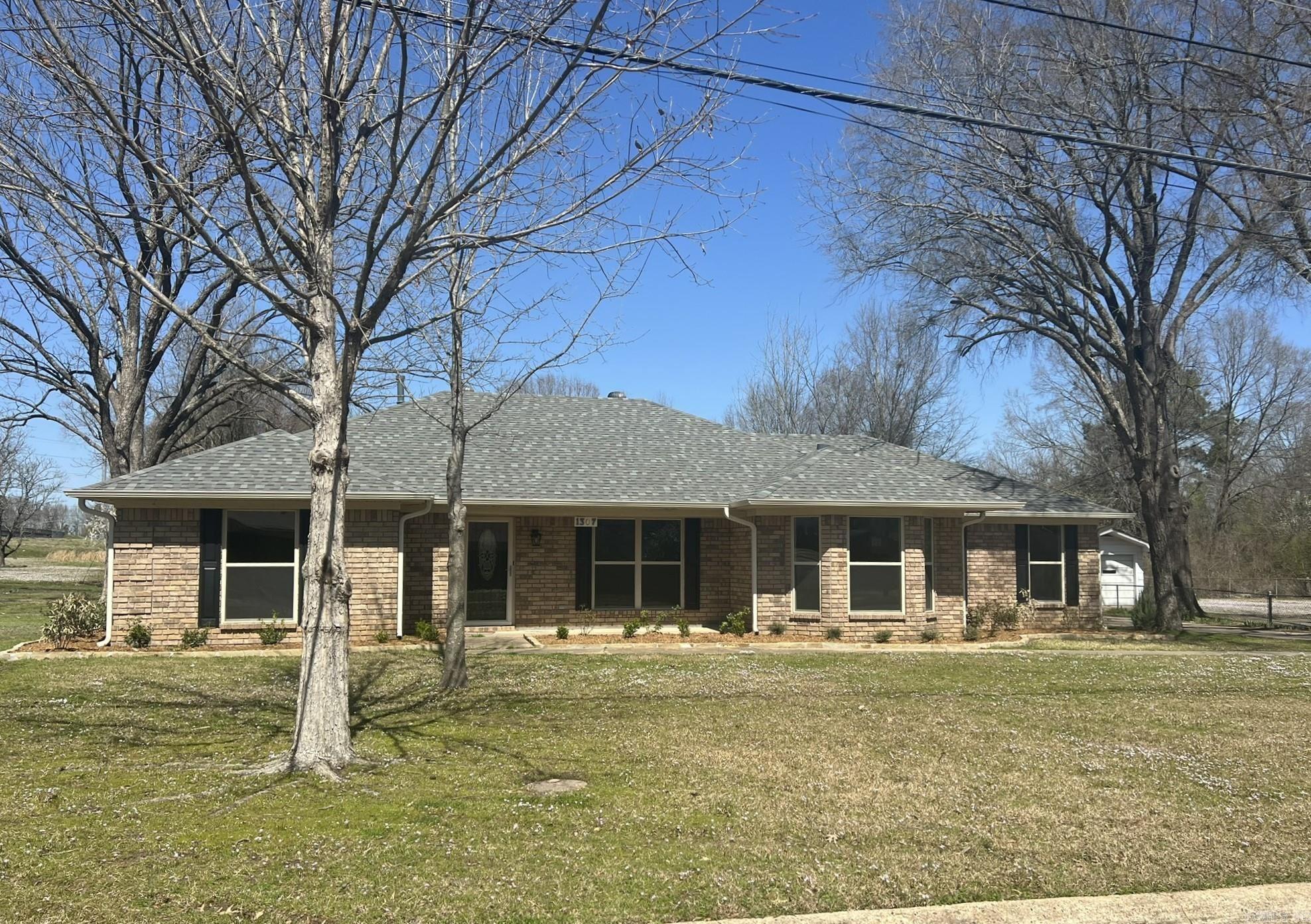 1307 E 48TH STREET  Texarkana, AR