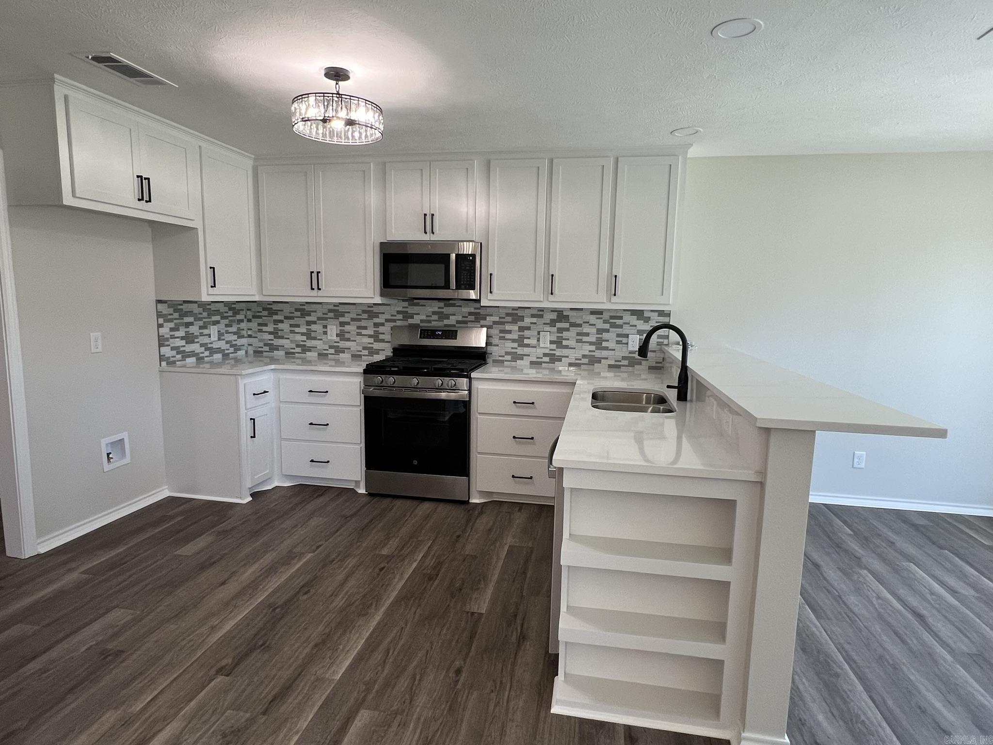 1307 E 48TH STREET  Texarkana, AR