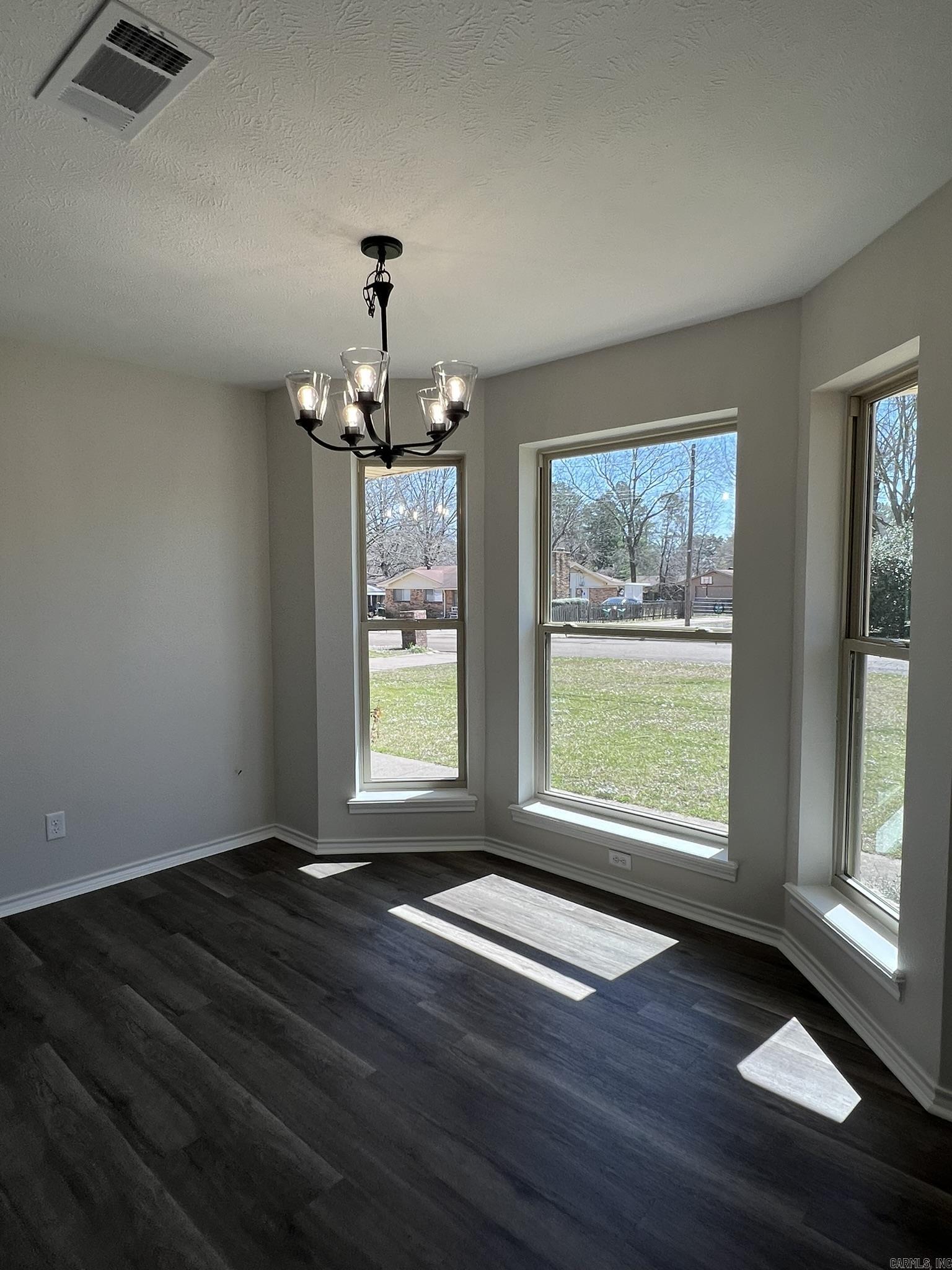 1307 E 48TH STREET  Texarkana, AR