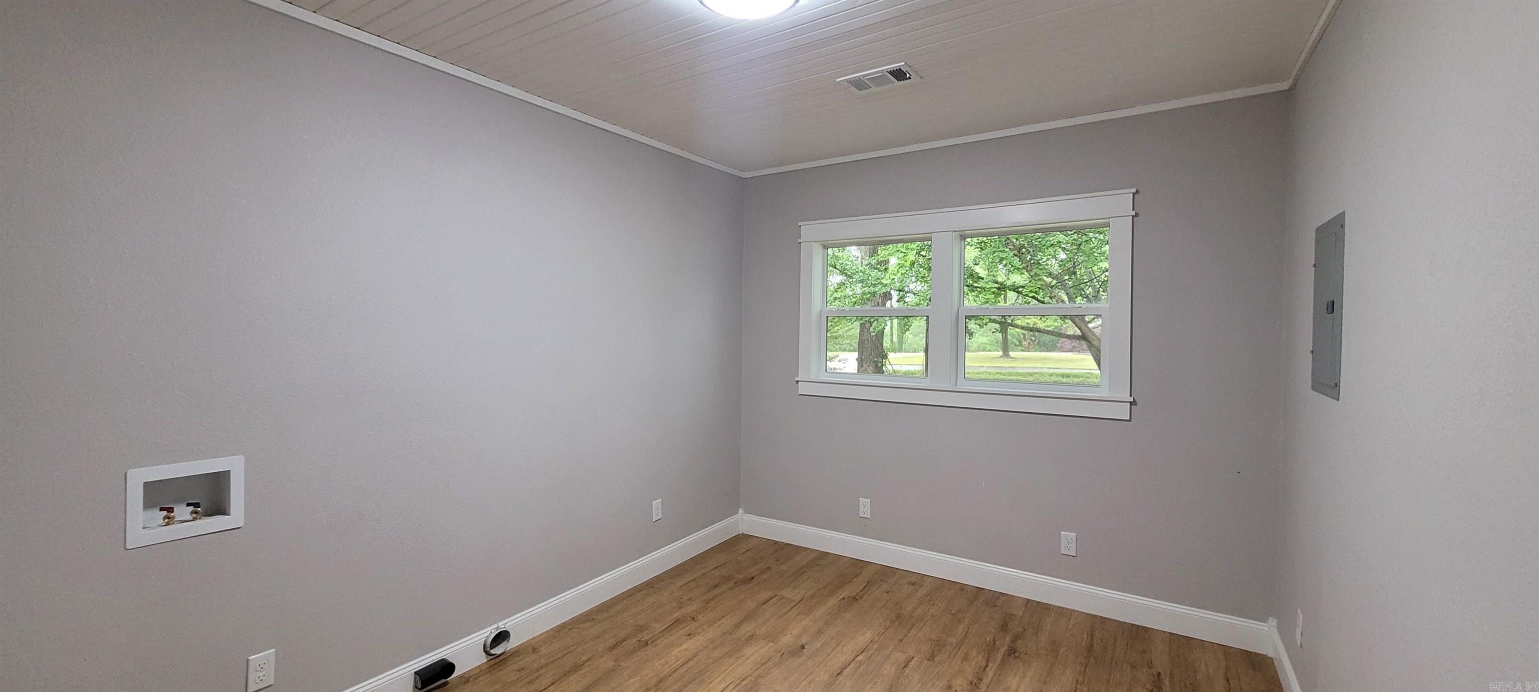410 N Second  Augusta, AR