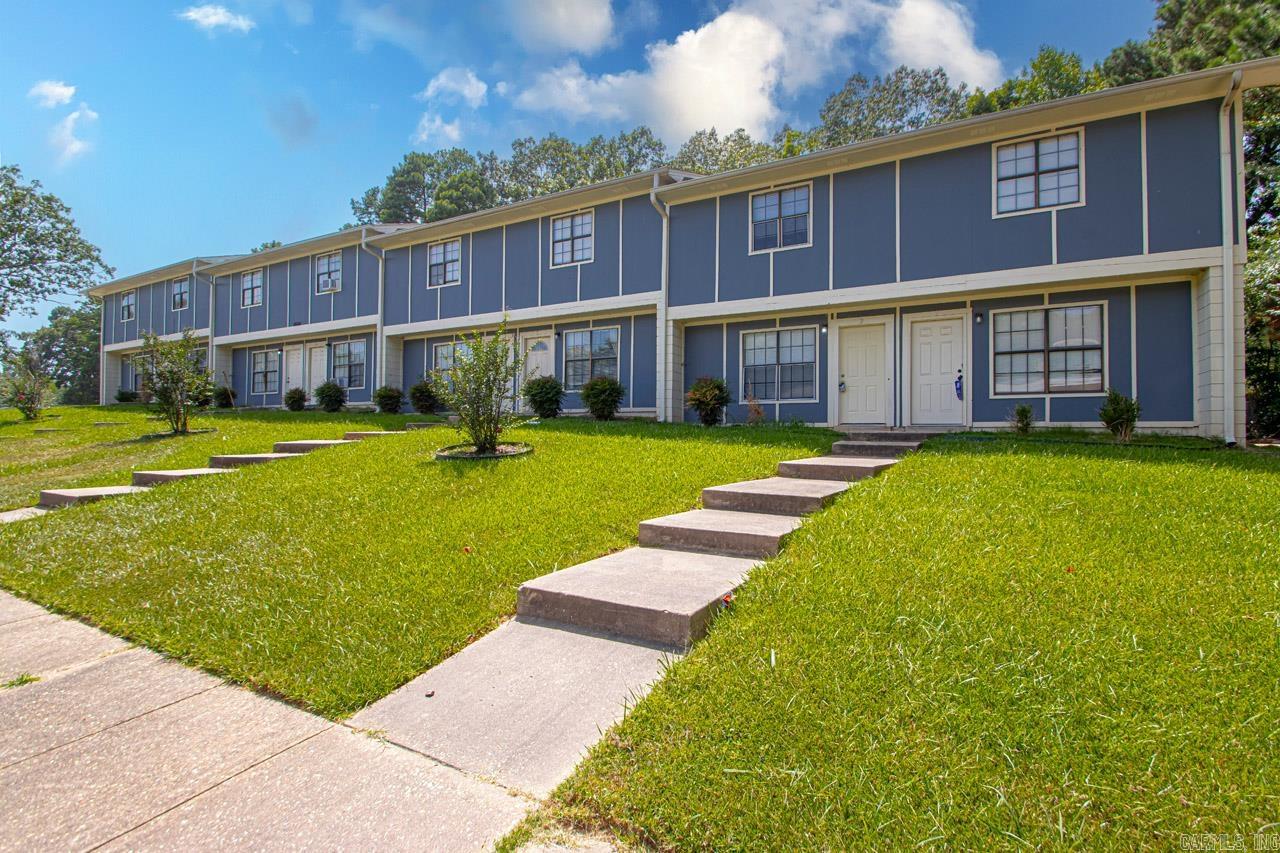 1800  Labette Manor  Little Rock, AR