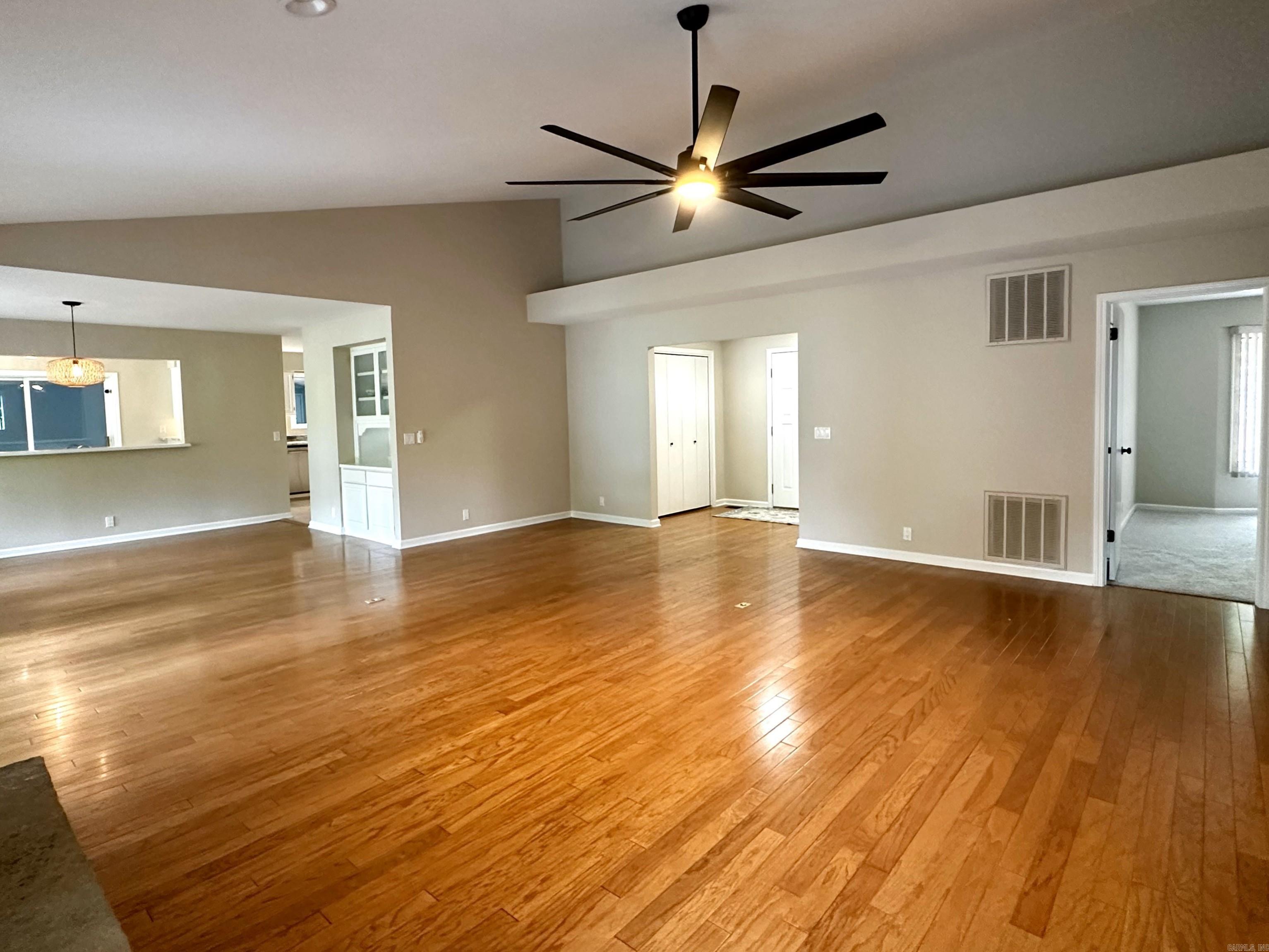 9  Aguila Way  Hot Springs Village, AR