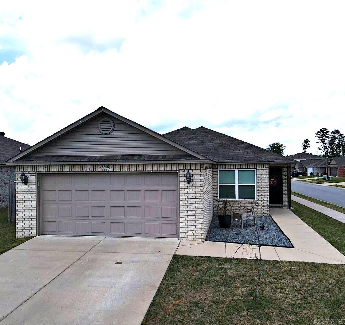 8600  Northwood Creek  North Little Rock, AR