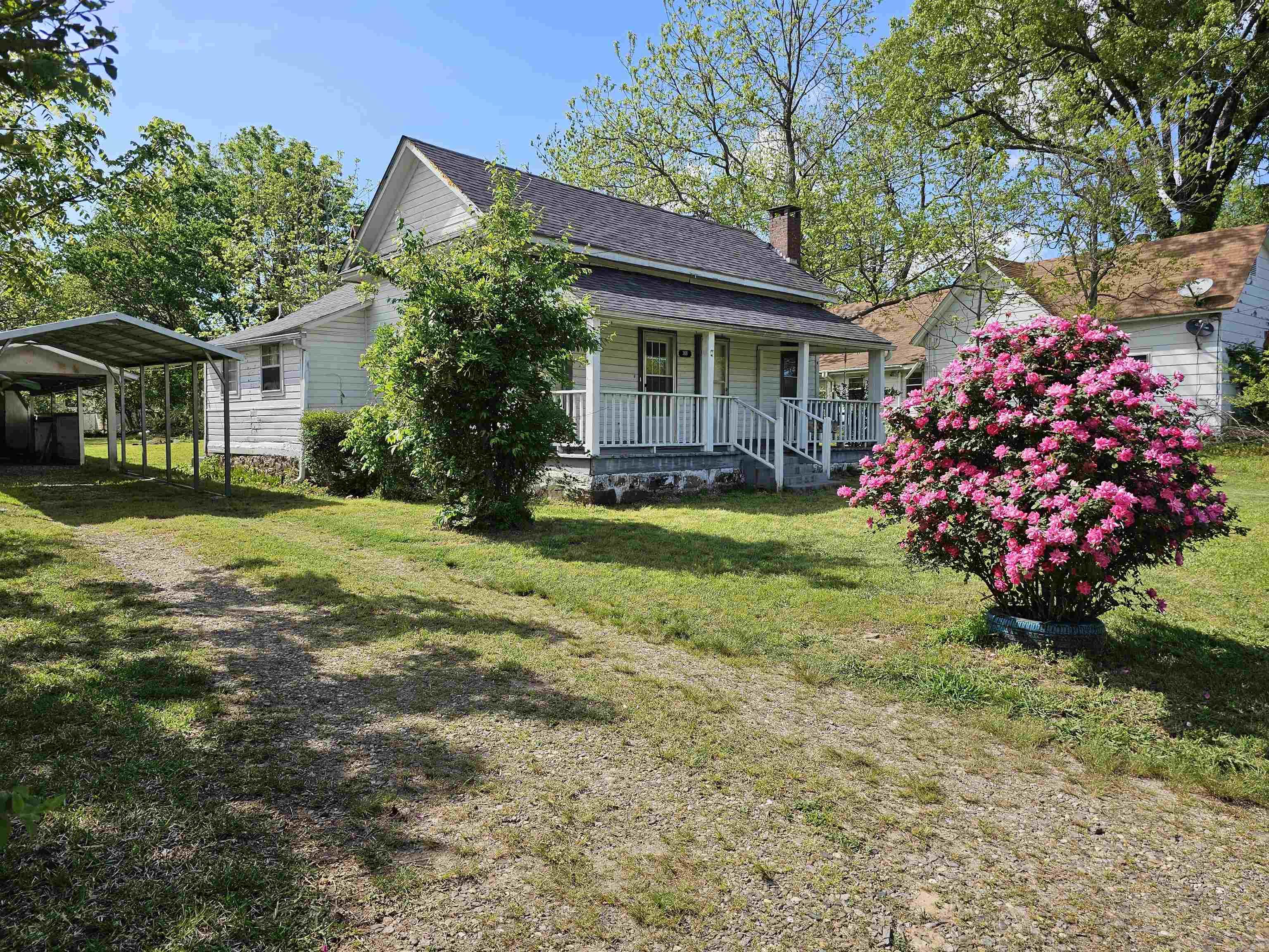 308  Gann  Mena, AR