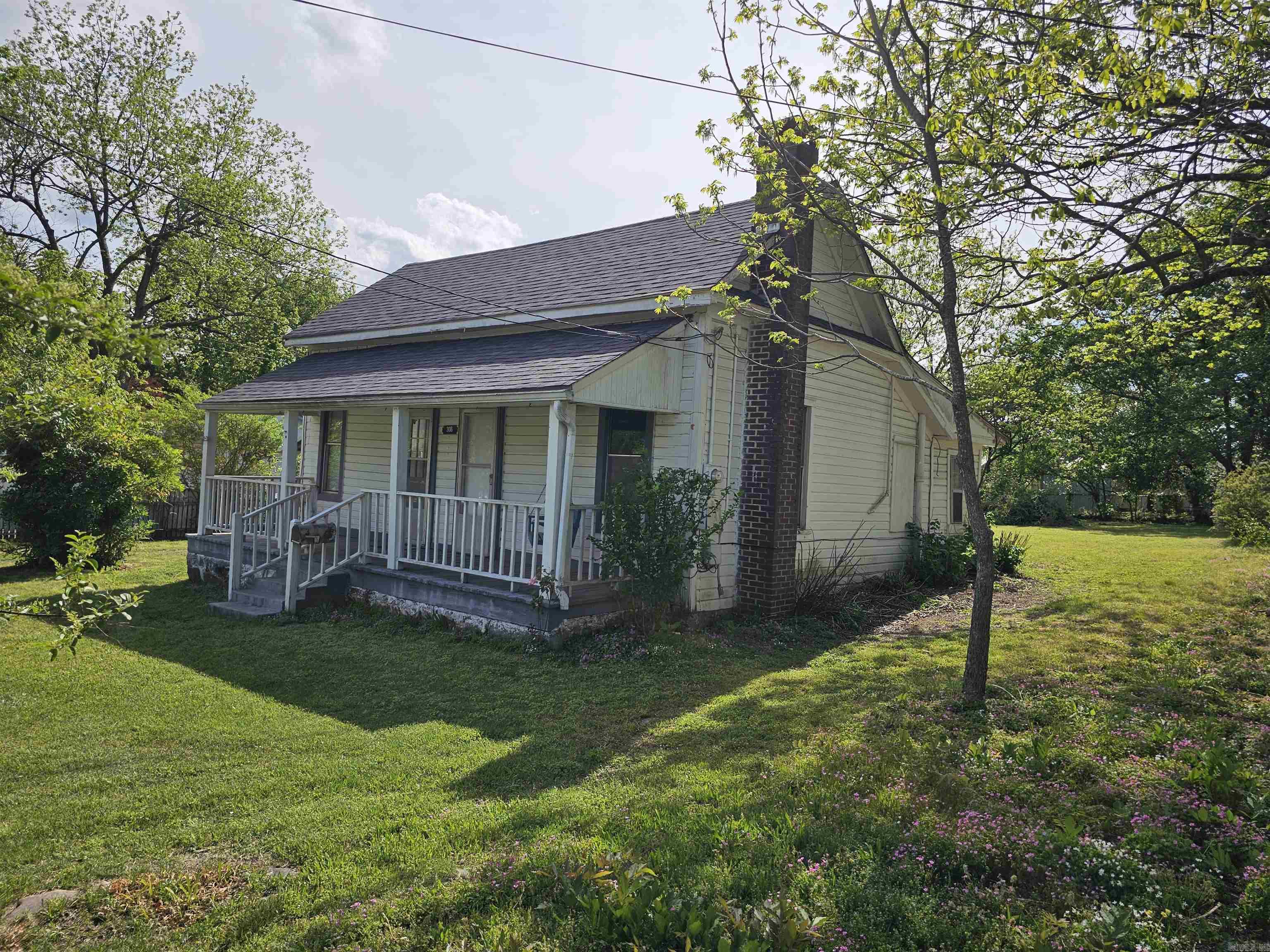 308  Gann  Mena, AR