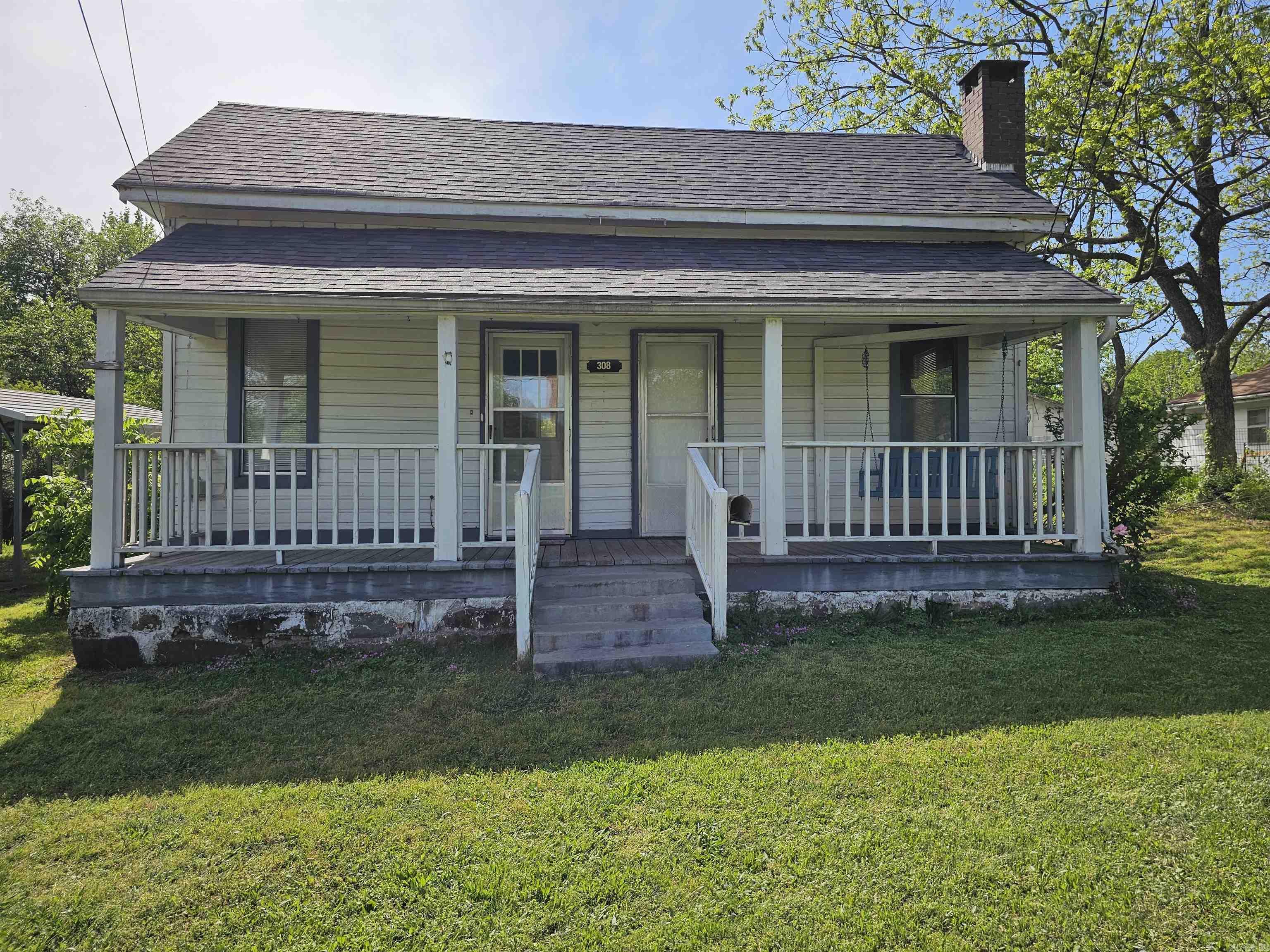 308  Gann  Mena, AR