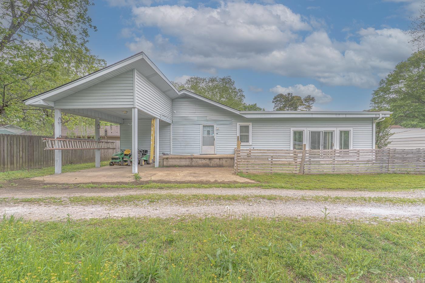212  Wilkerson  Newport, AR