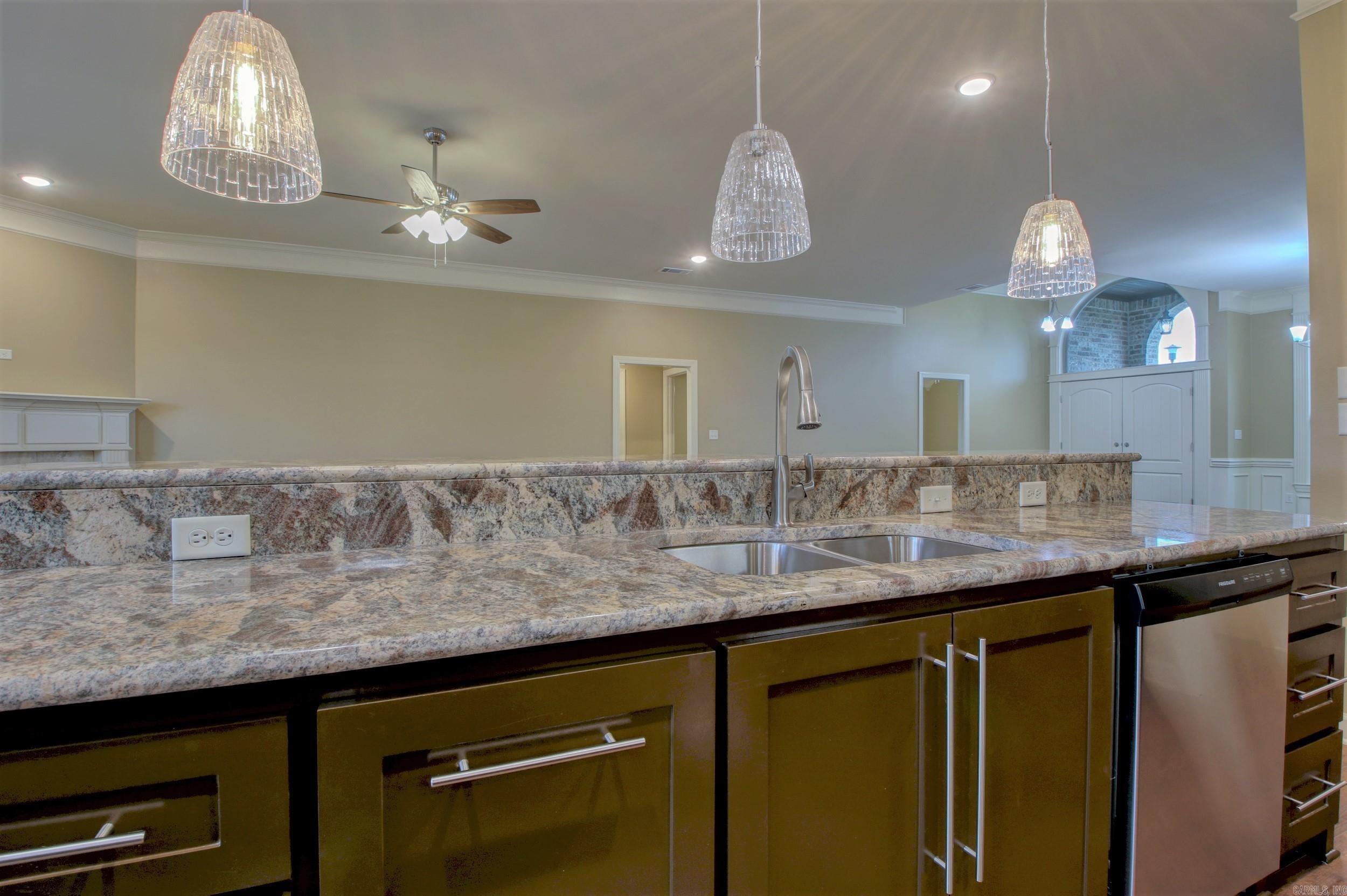 520  Corondelet  Maumelle, AR