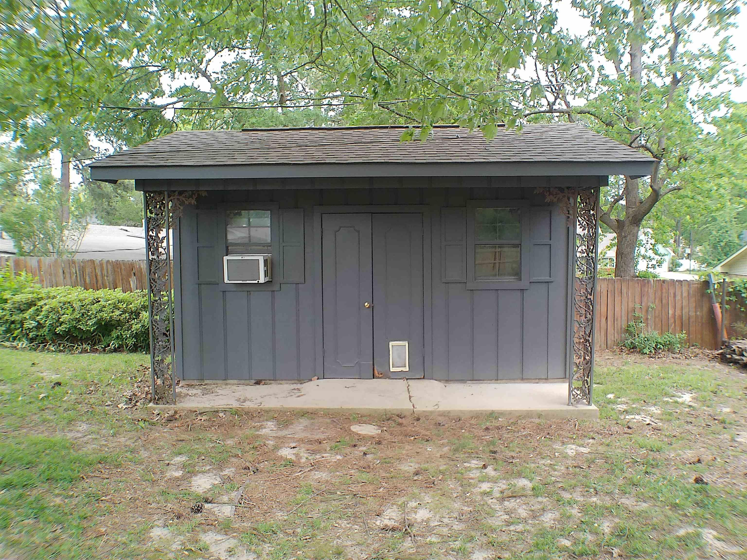2203 W Main Street El Dorado, AR 71730