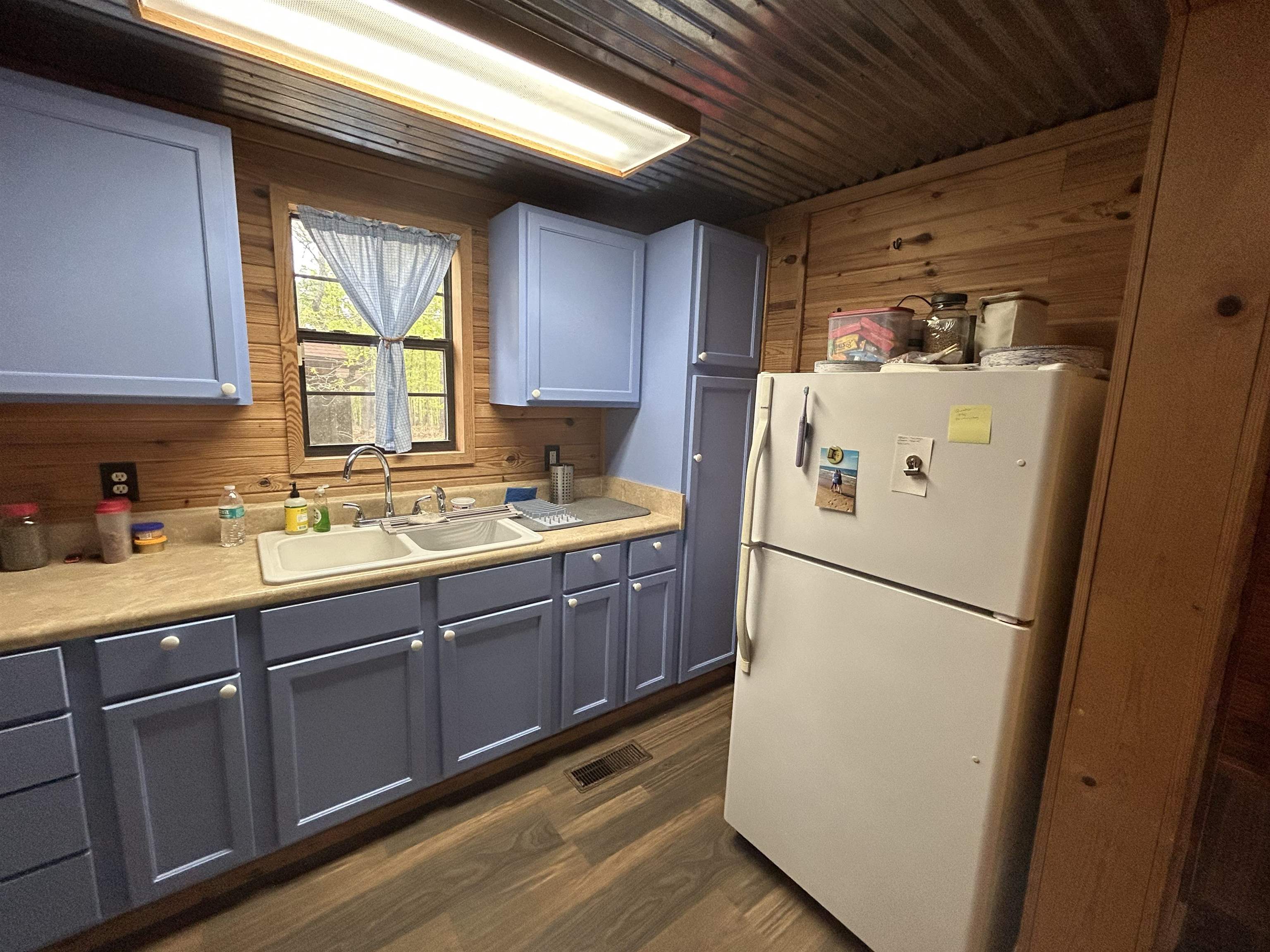 503  County Road 101  Alton, MO