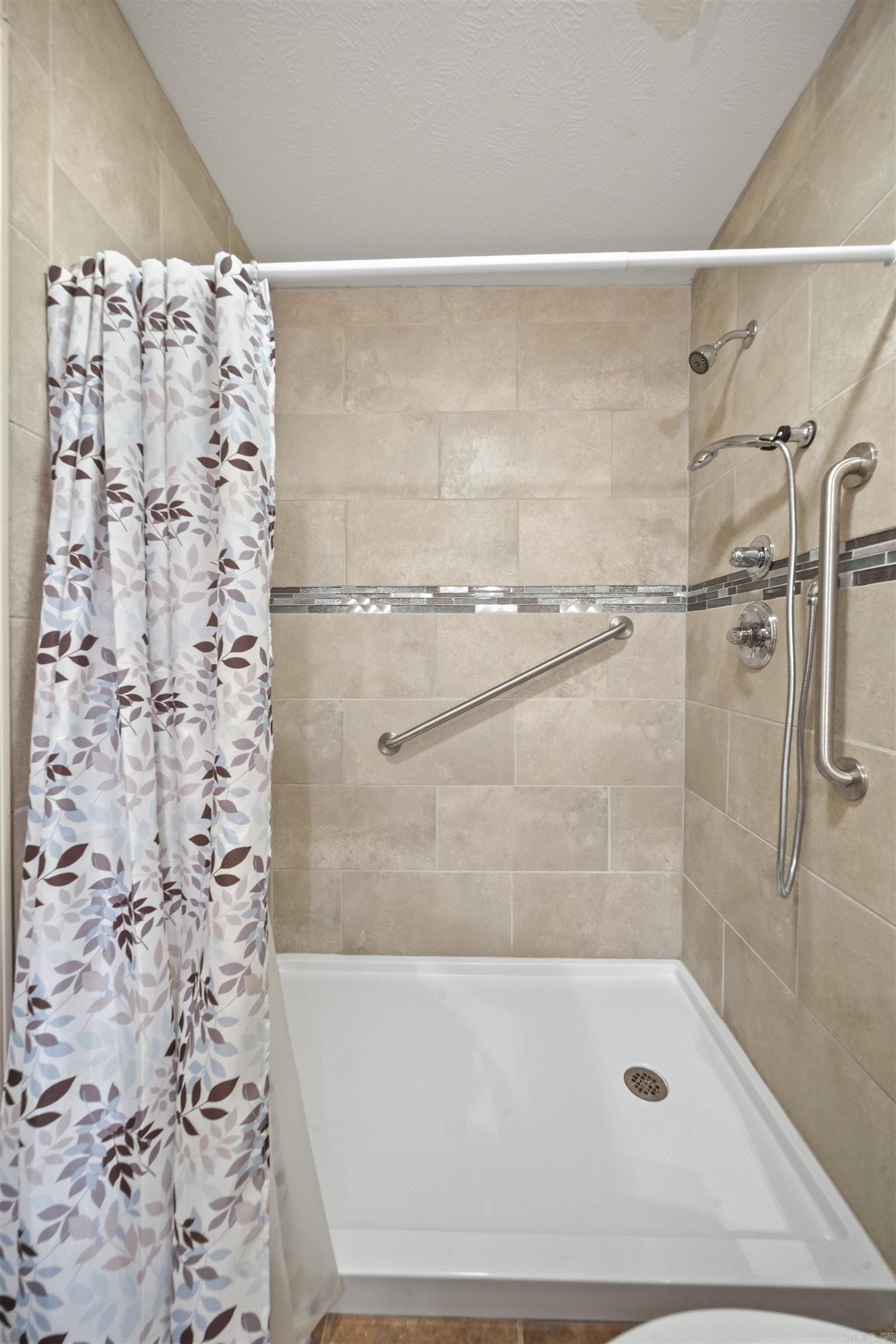 2405  Audley Bolton  Searcy, AR