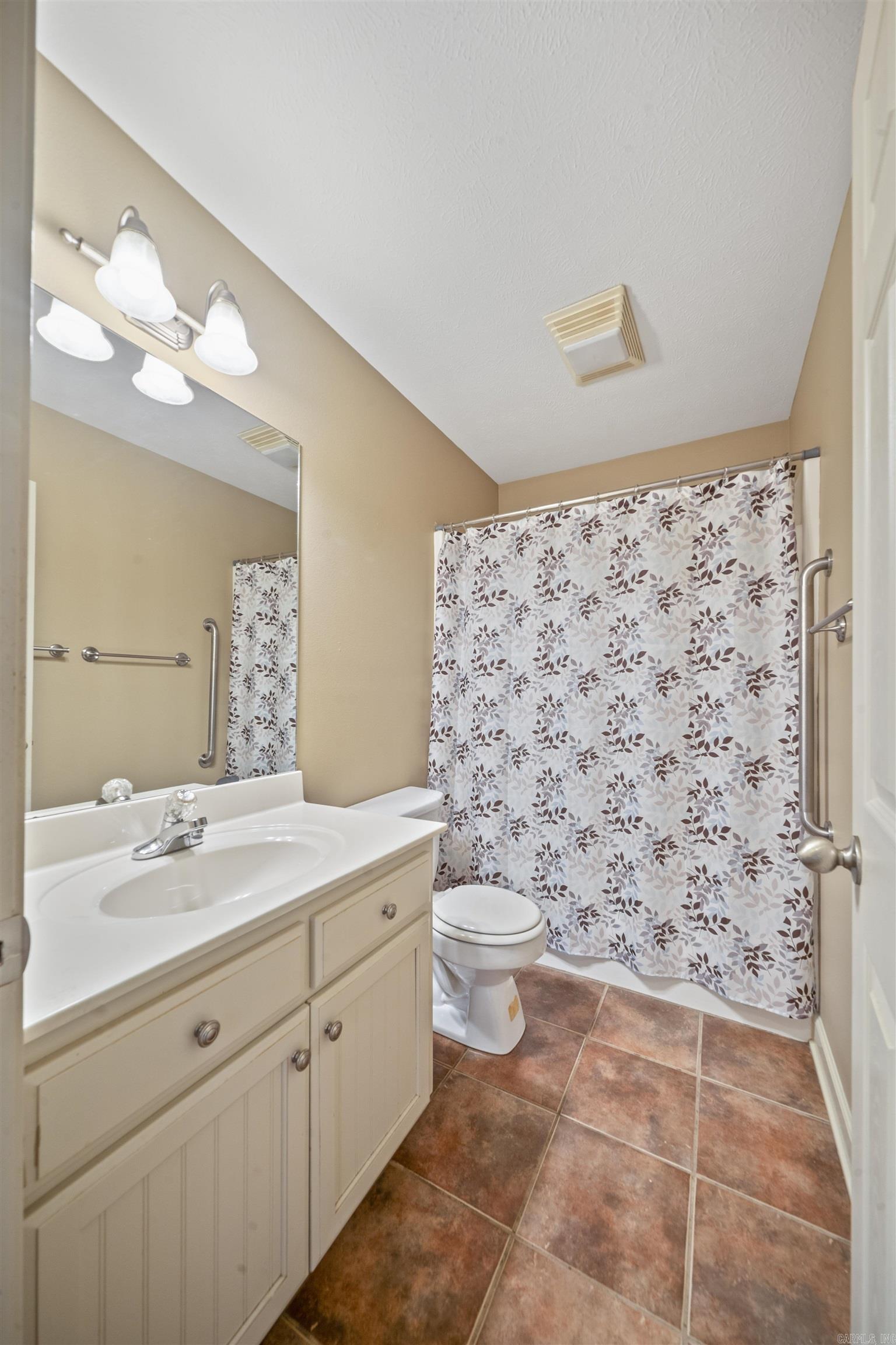 2405  Audley Bolton  Searcy, AR