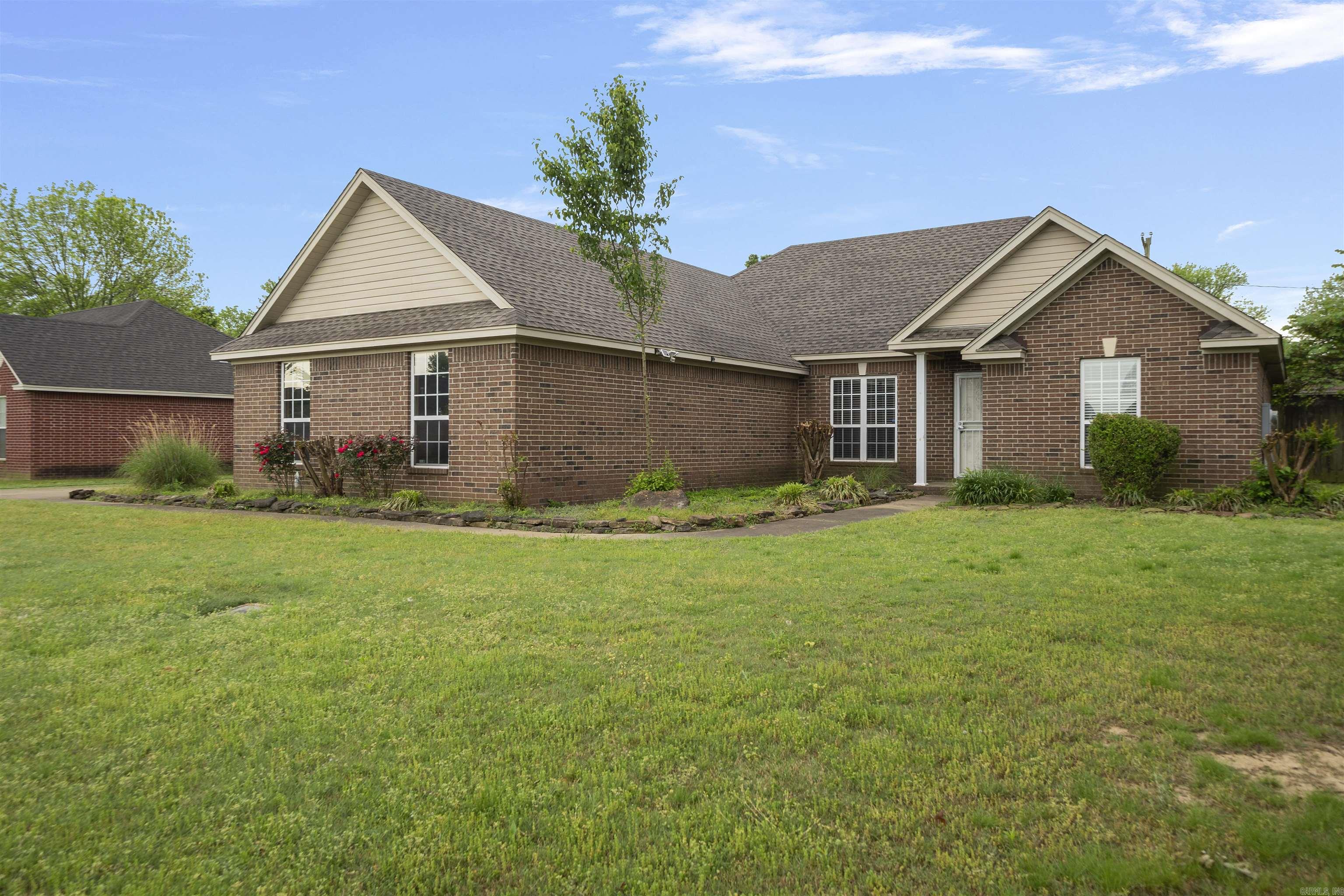 2405  Audley Bolton  Searcy, AR