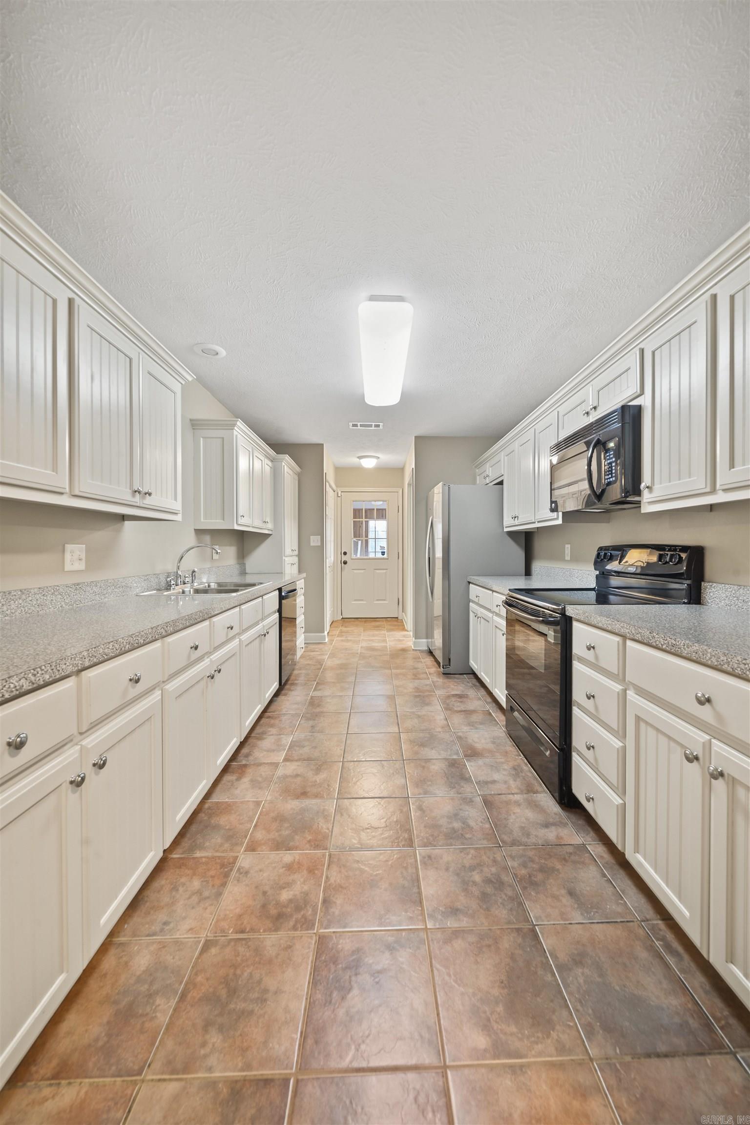 2405  Audley Bolton  Searcy, AR