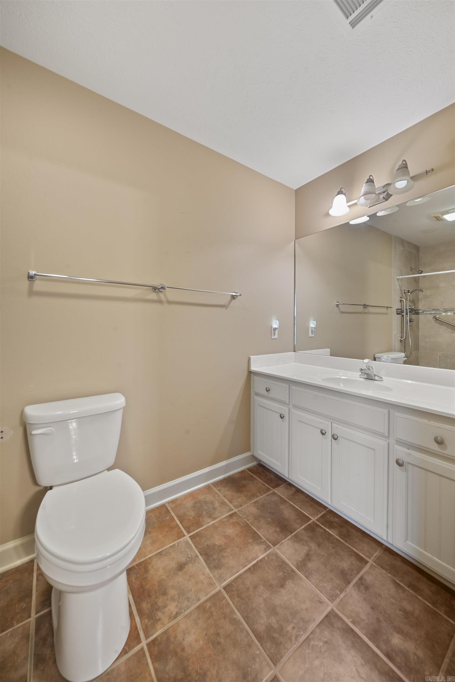 2405  Audley Bolton  Searcy, AR