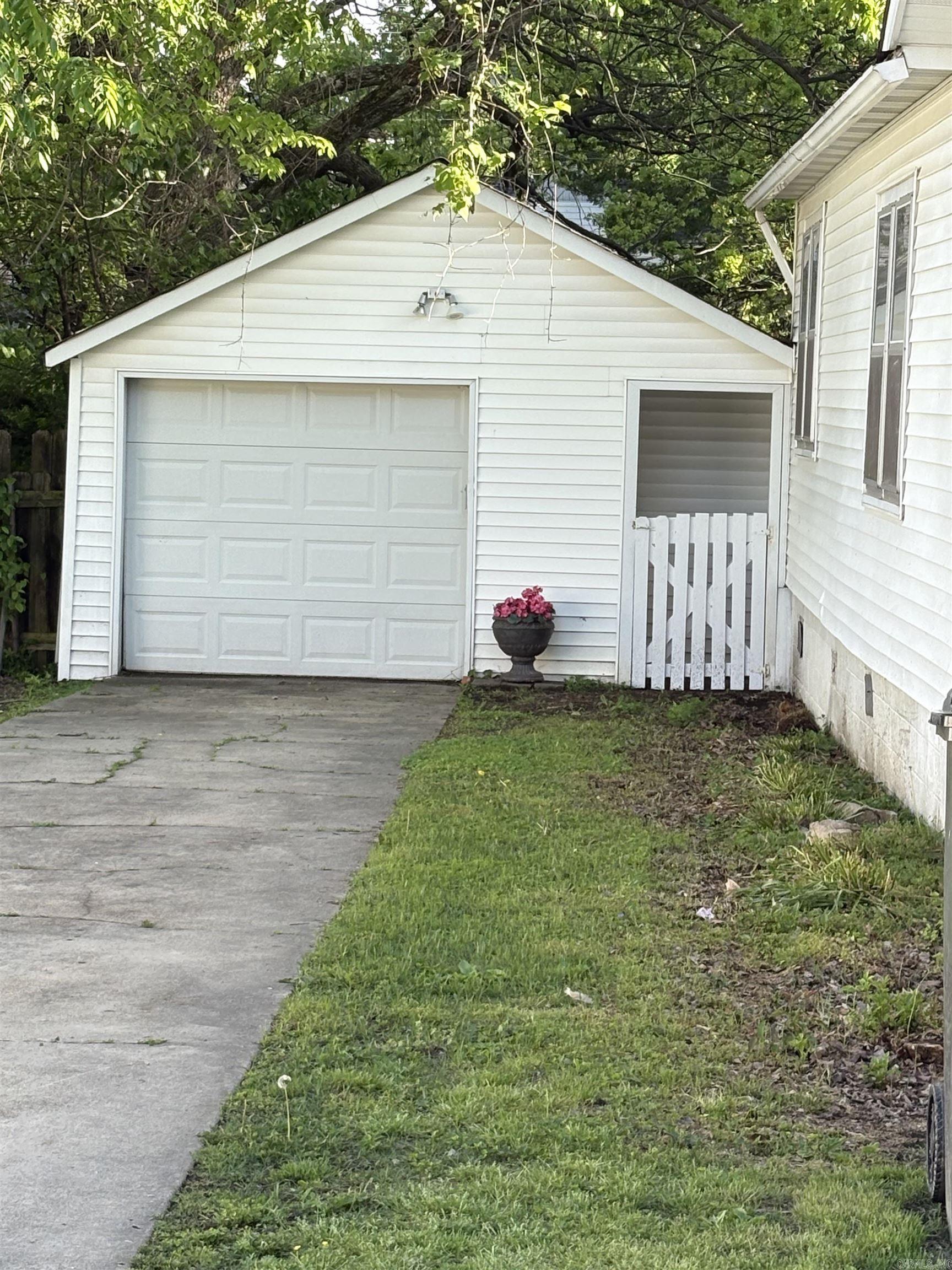 608 W Poplar  Paragould, AR